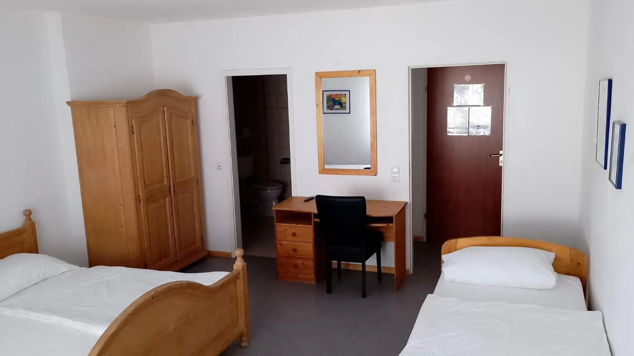 Bed in Hotel Zum Rebstock