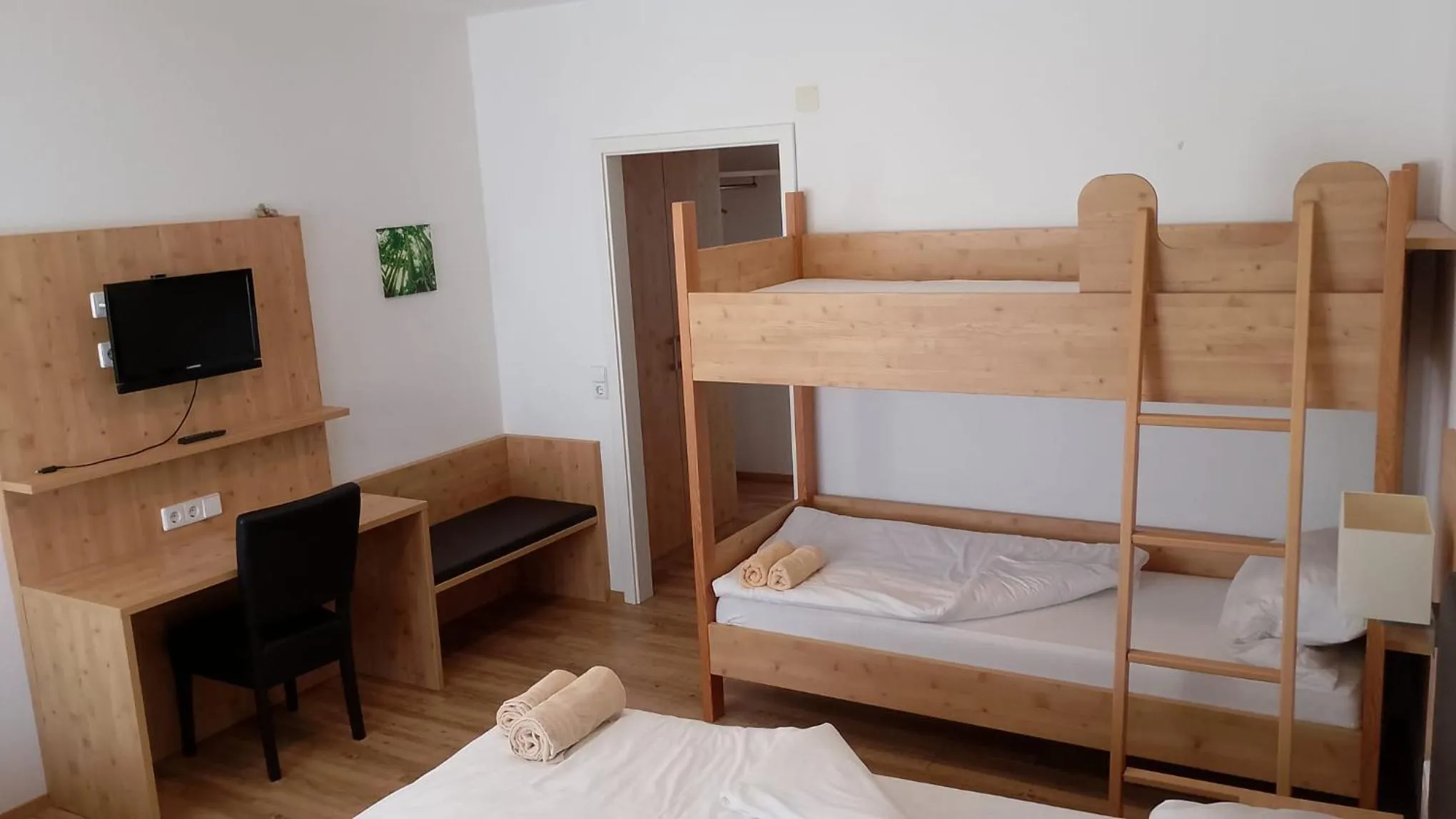 Bed in Hotel Zum Rebstock