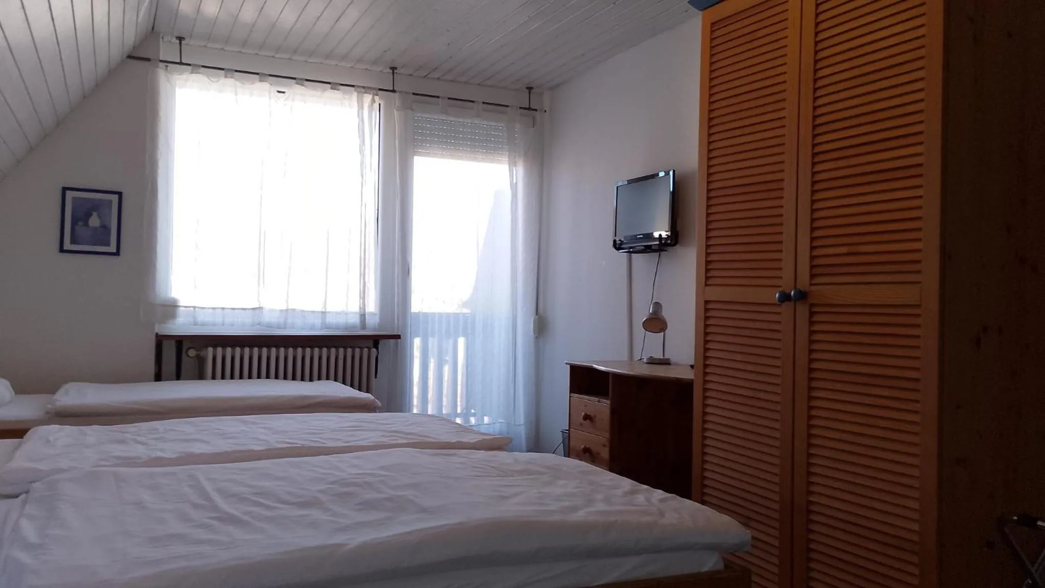 Bed in Hotel Zum Rebstock