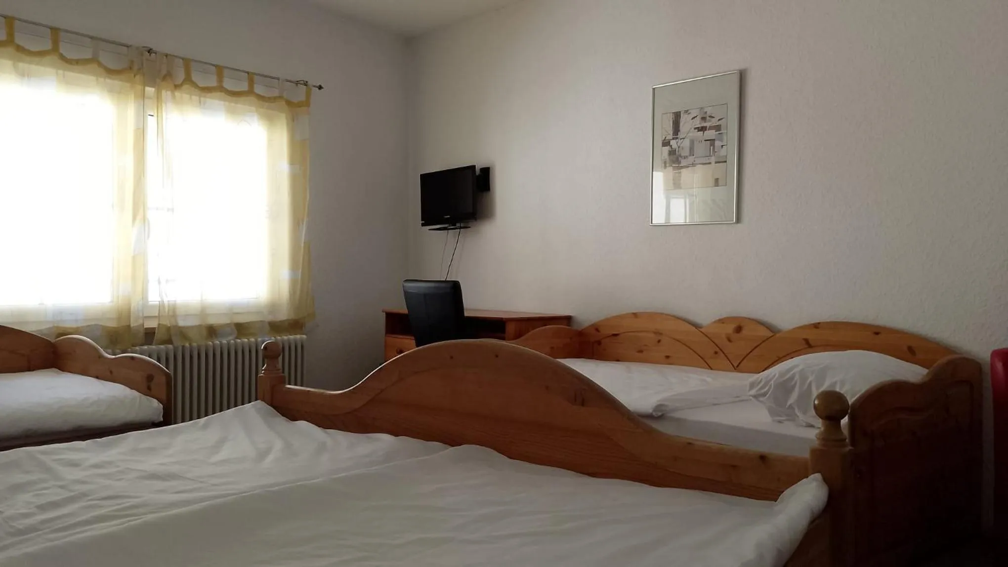 Bed in Hotel Zum Rebstock