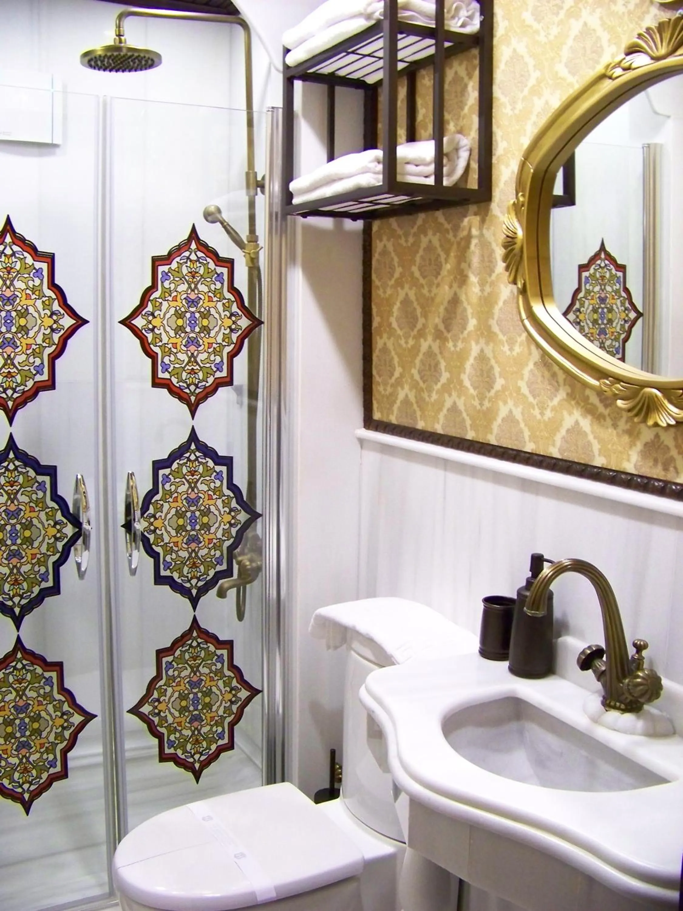 Shower in Edirne Osmanlı Evleri