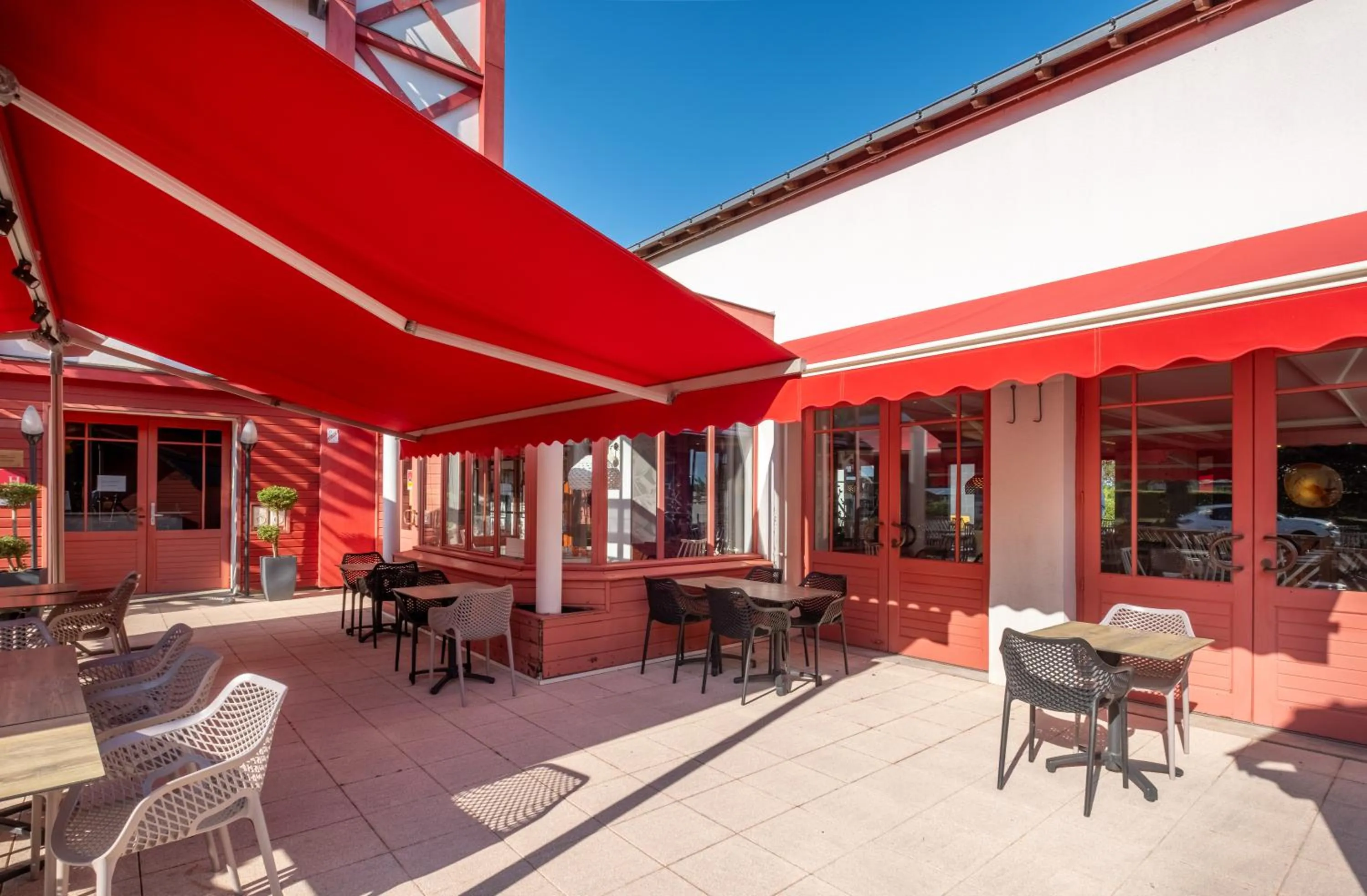 Patio in Logis Auberge De La Foret
