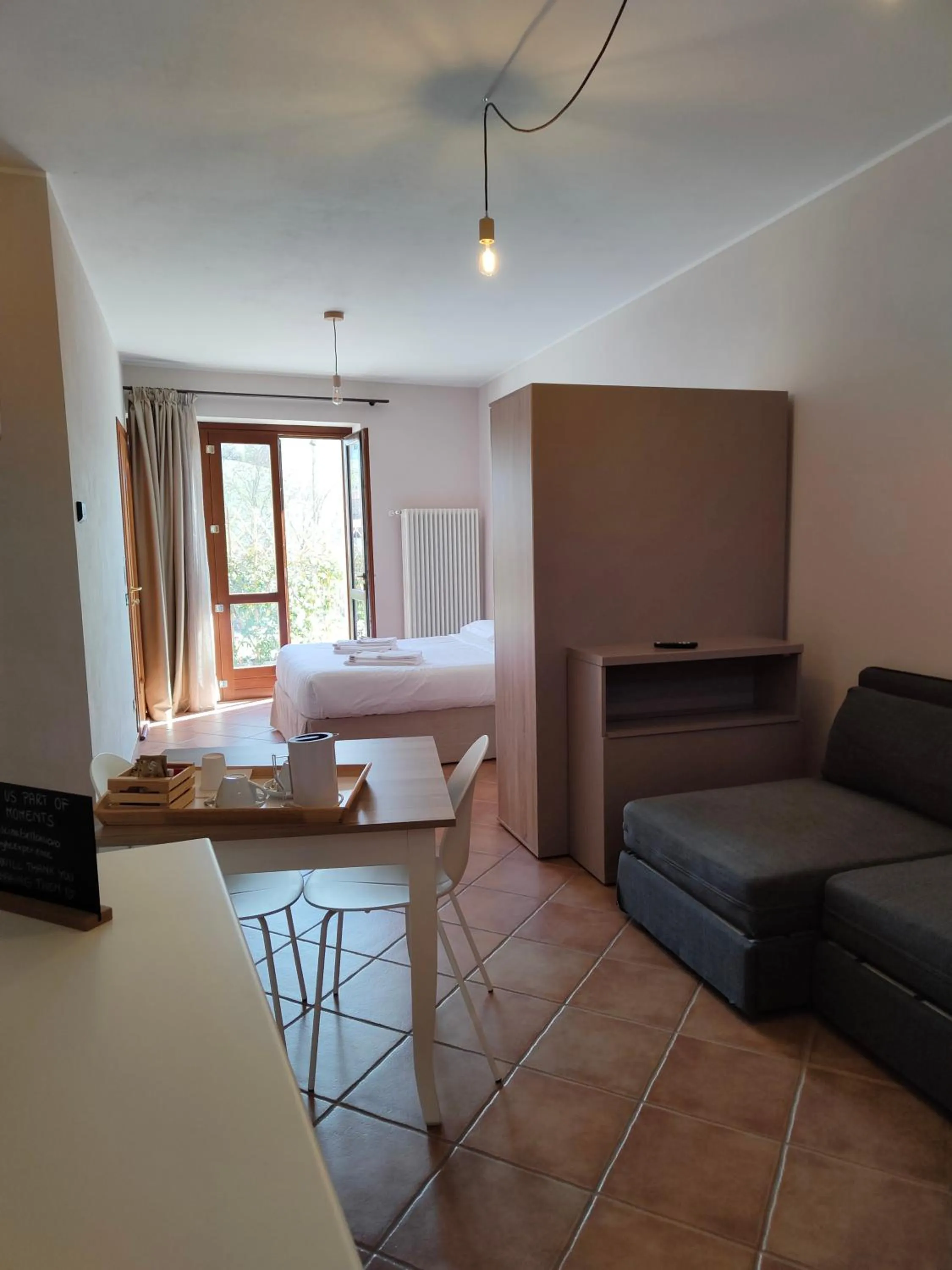 Photo of the whole room, Bed in Cascina BELLONUOVO