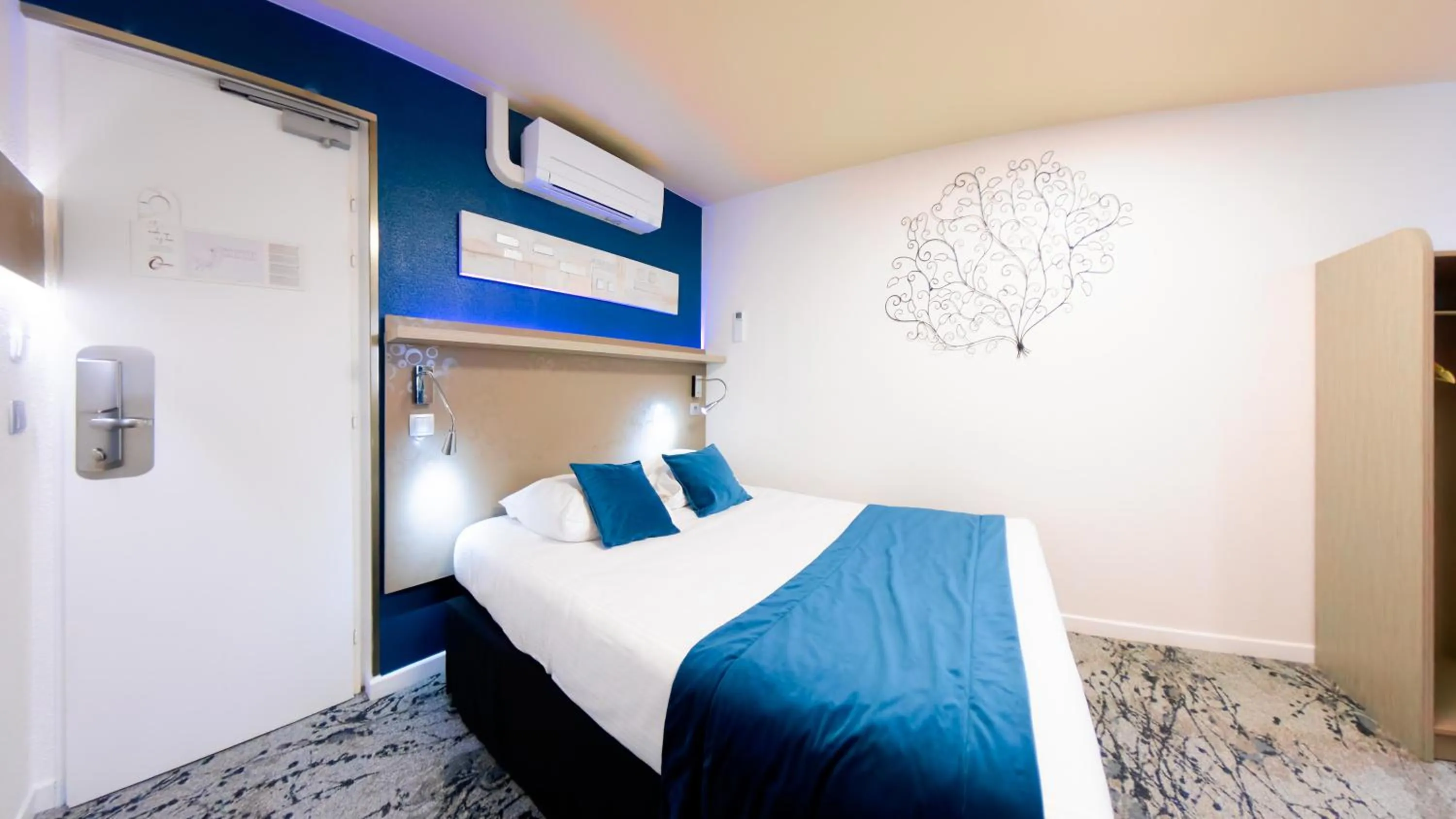 Bed in The Originals City, Archotel, Sens