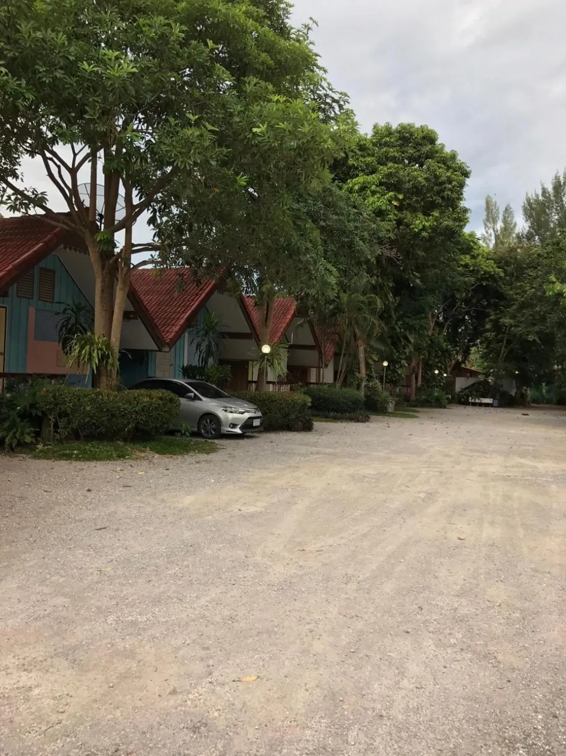 Photo of the whole room in Haad Somboon House