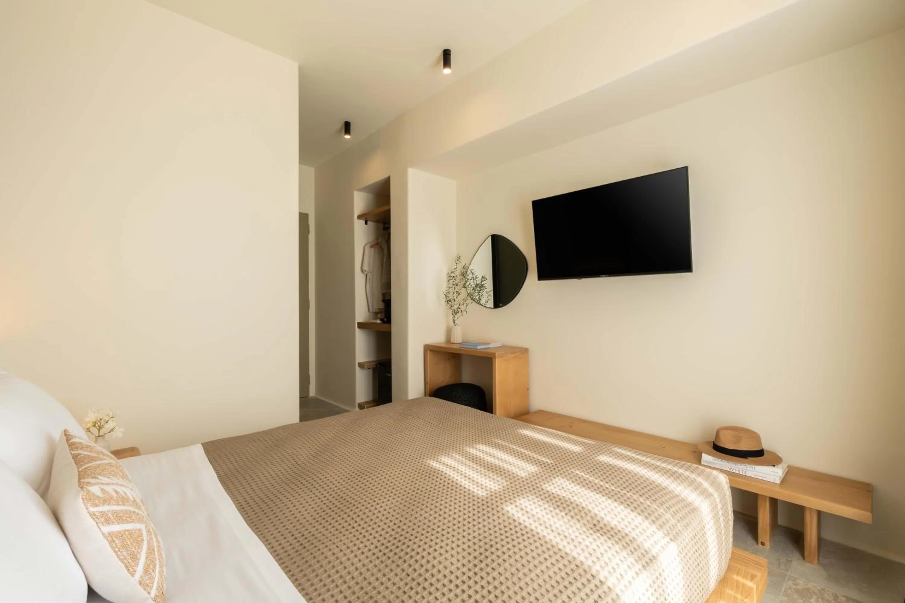 Bedroom, Bed in Philosophy of Mykonos Boutique Hotel