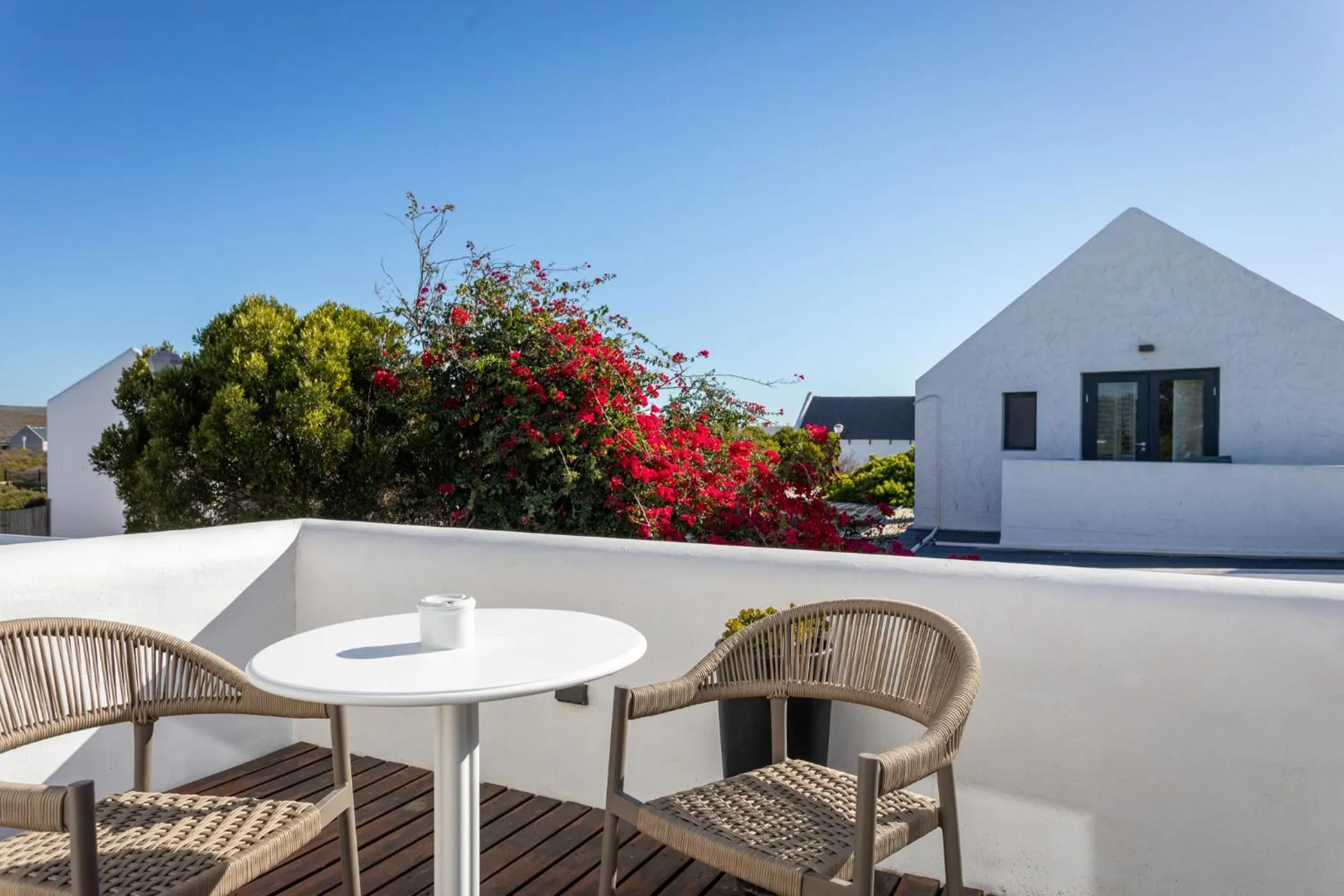 Abalone Hotel & Villas