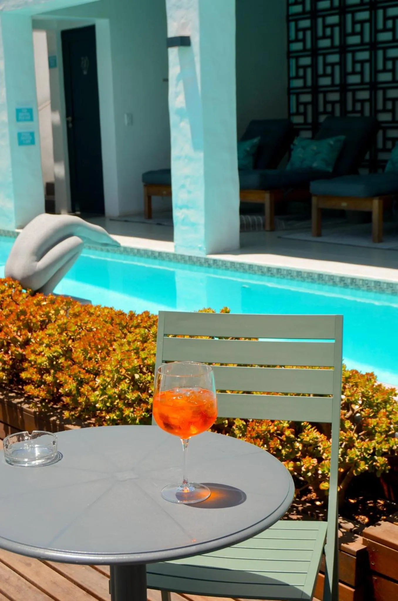 Abalone Hotel & Villas