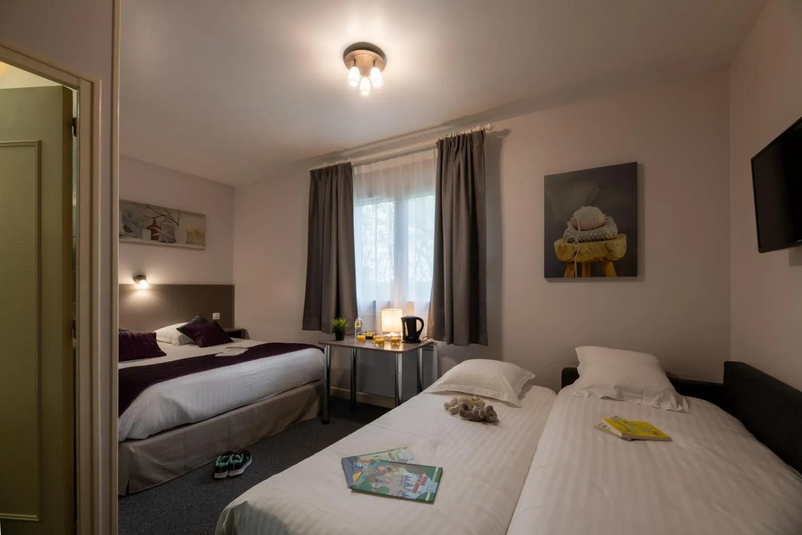 Photo of the whole room, Bed in Logis Hotel Le Prieure