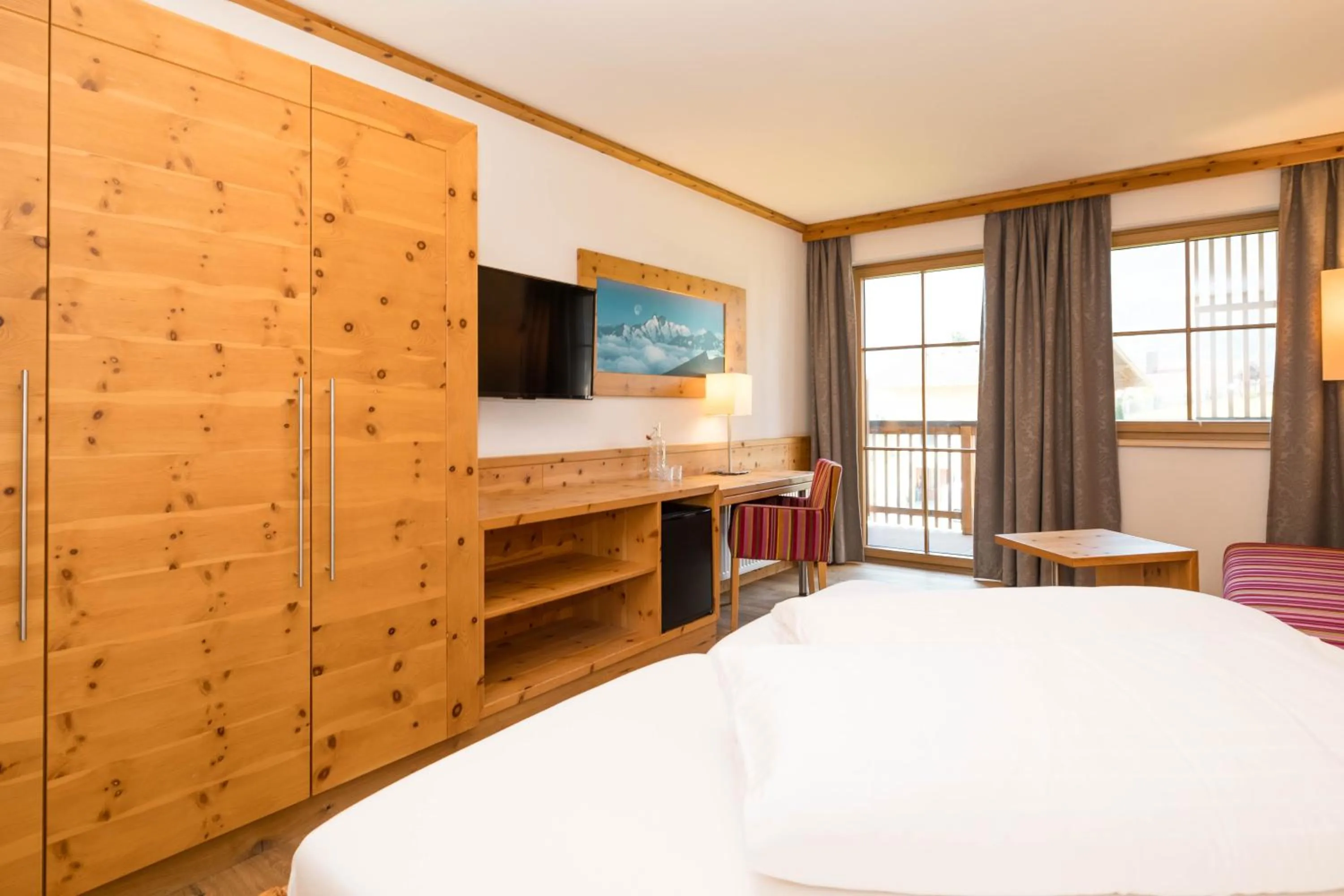 Bed in Berghotel Alpenklang