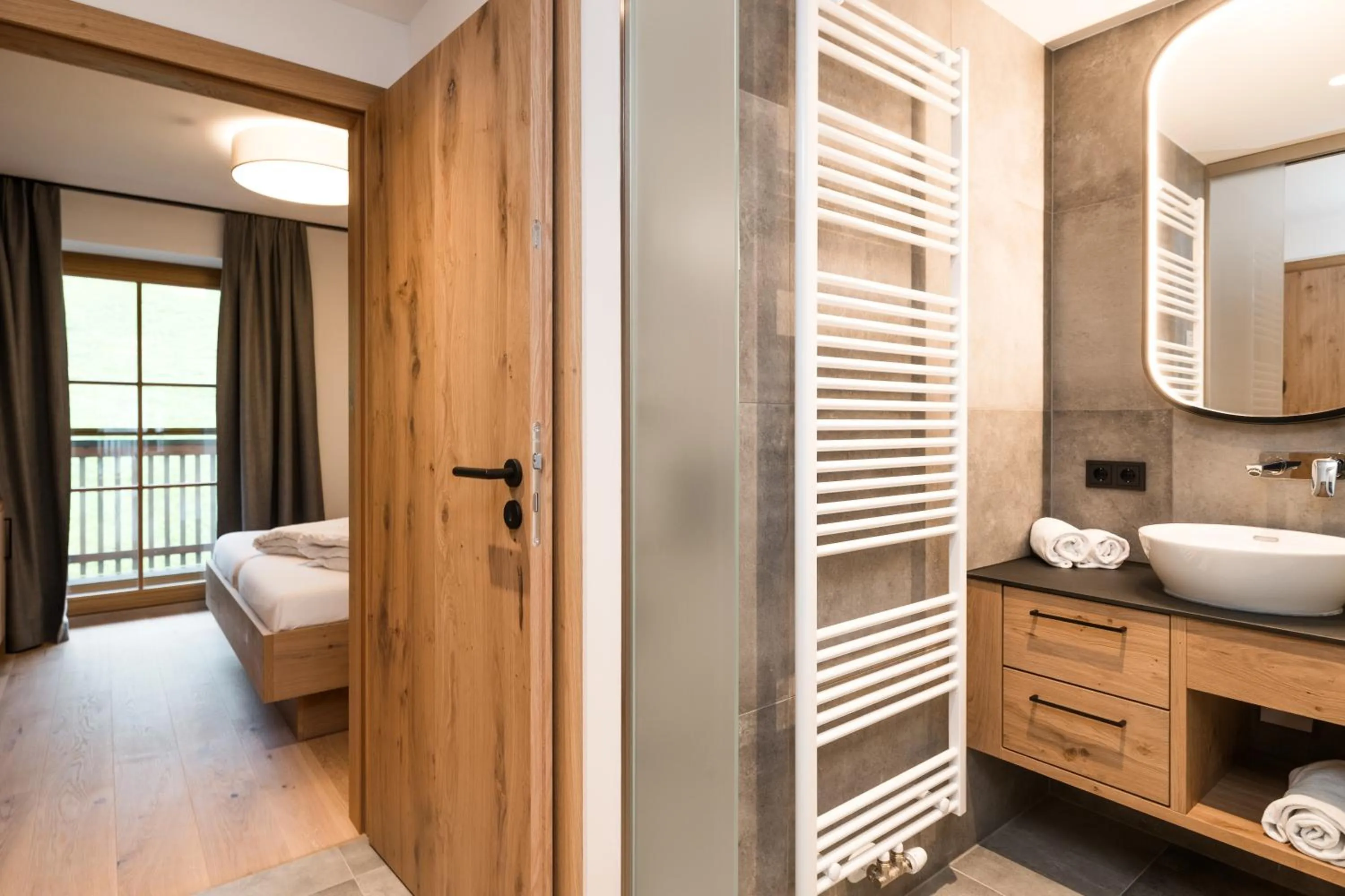 Bed in Berghotel Alpenklang