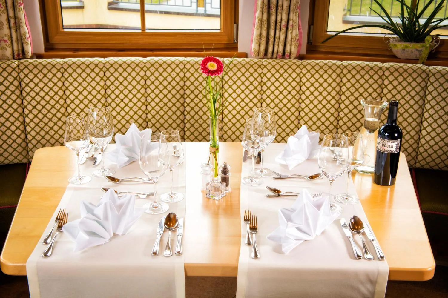 Restaurant/places to eat in Berghotel Alpenklang