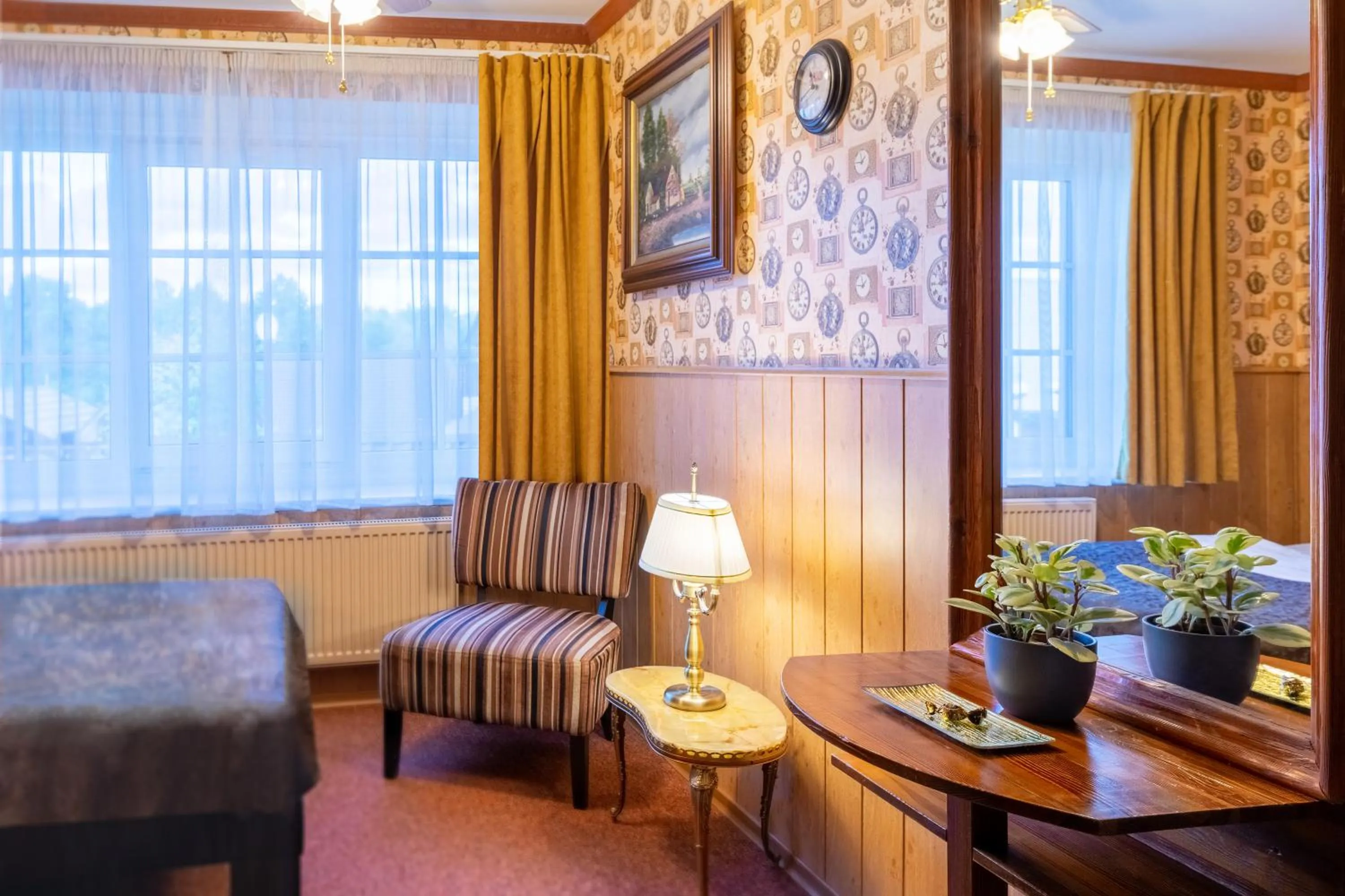 Seating area in Hansa Hotel