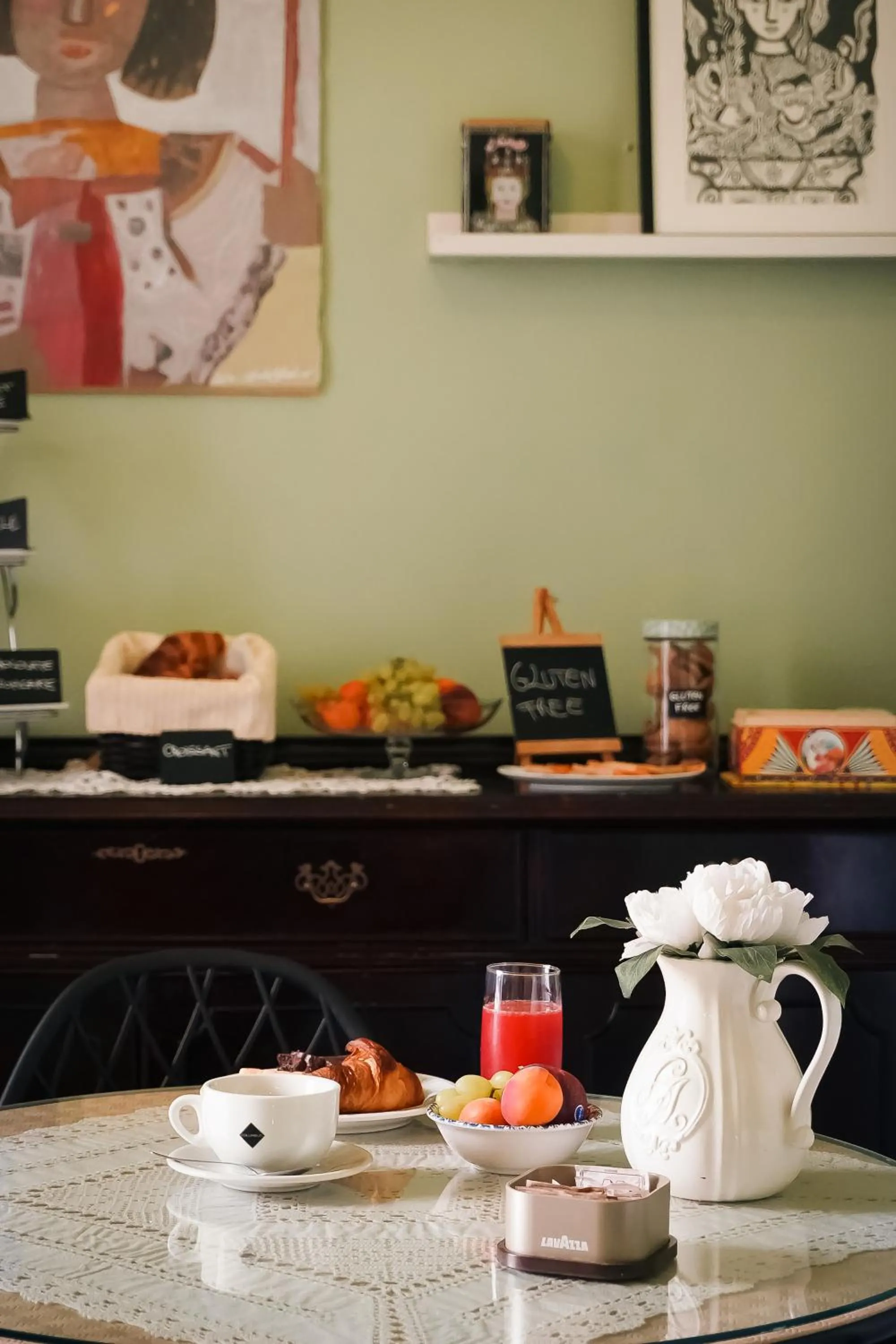 Food and drinks in Santuzza Art Hotel Catania