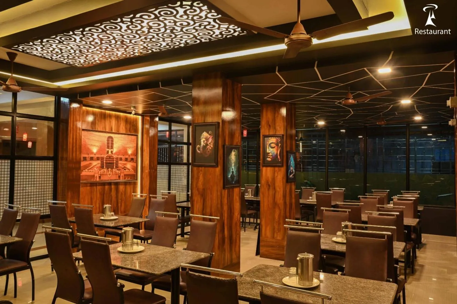 Restaurant/places to eat in Ramana Towers