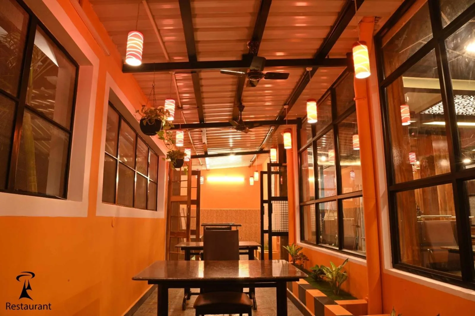 Restaurant/places to eat in Ramana Towers