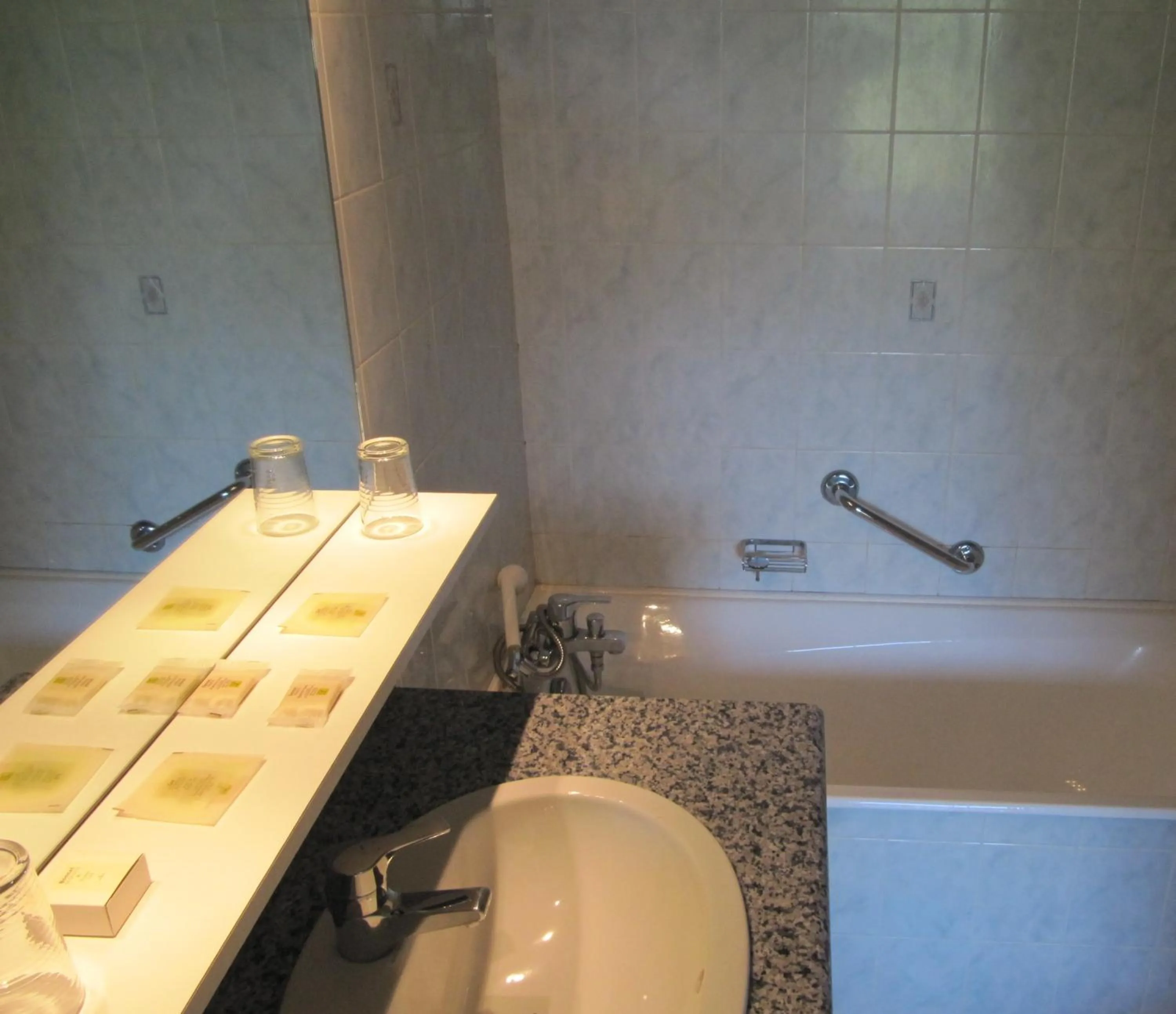 Bathroom in Hôtel Des Rochers