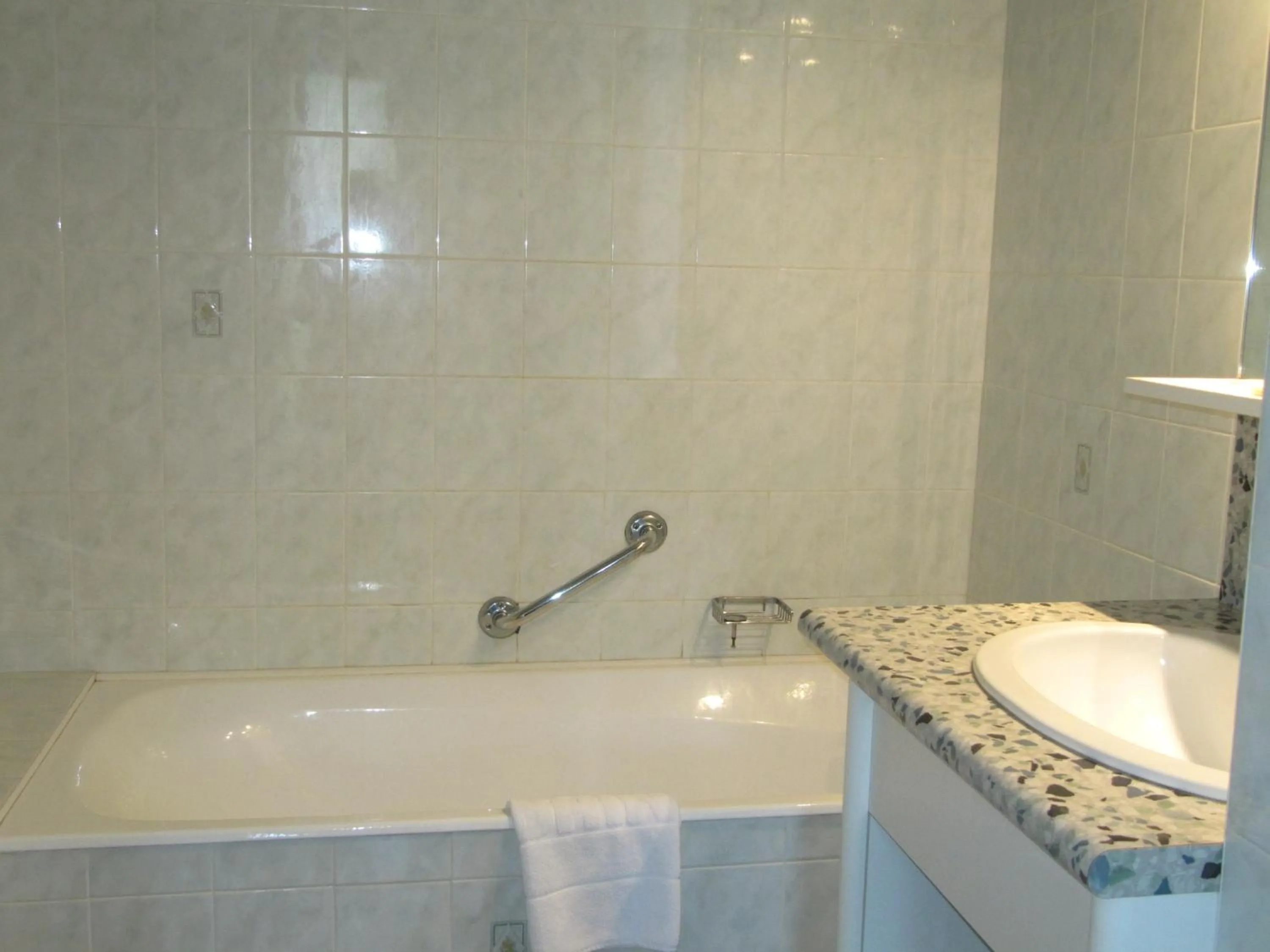 Bathroom in Hôtel Des Rochers