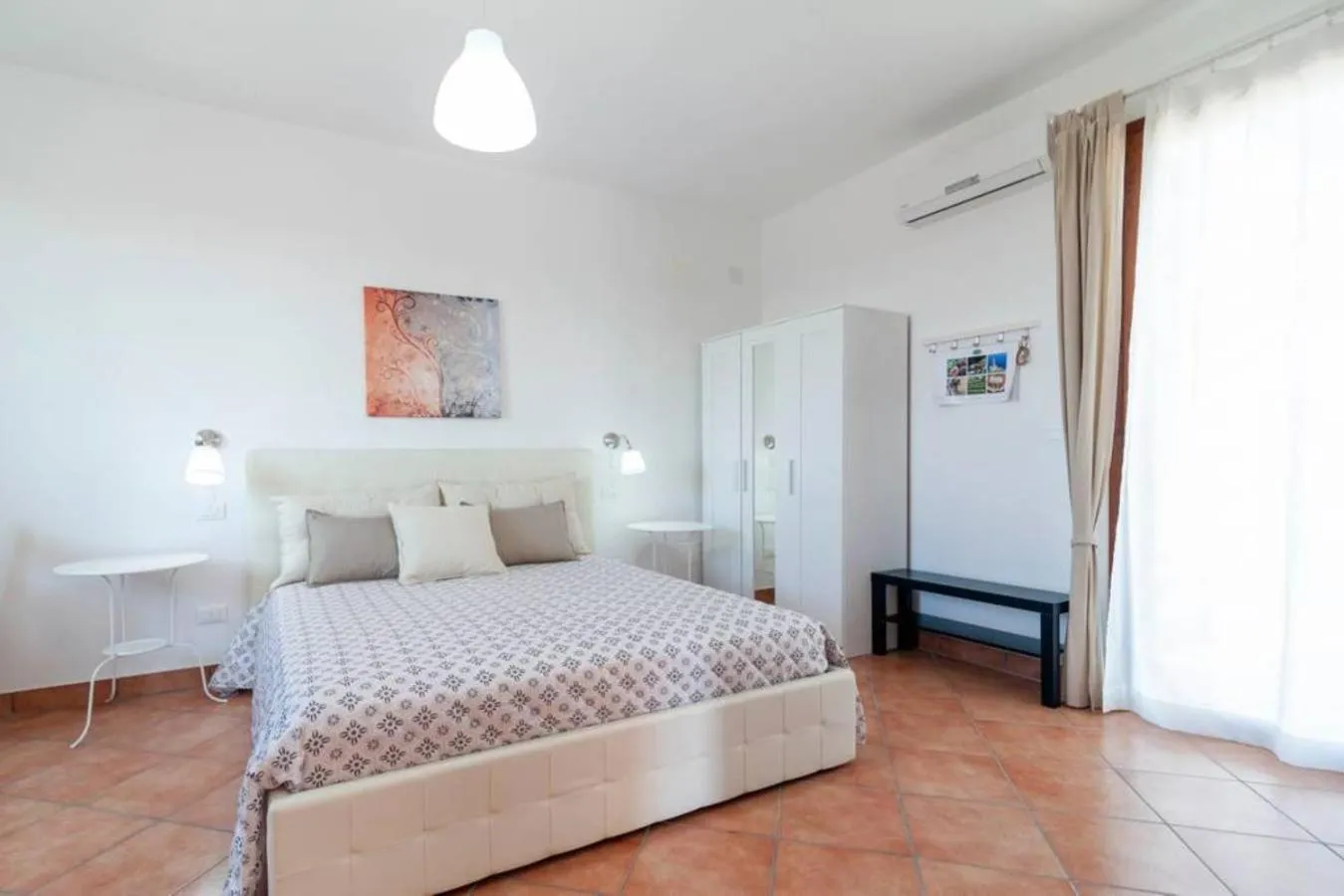 Photo of the whole room in La Dimora dei Conti