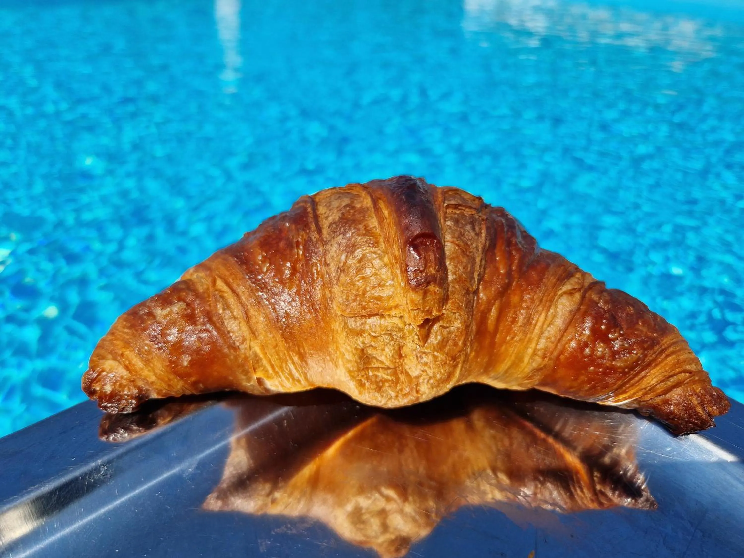 Swimming pool in La Dimora dei Conti