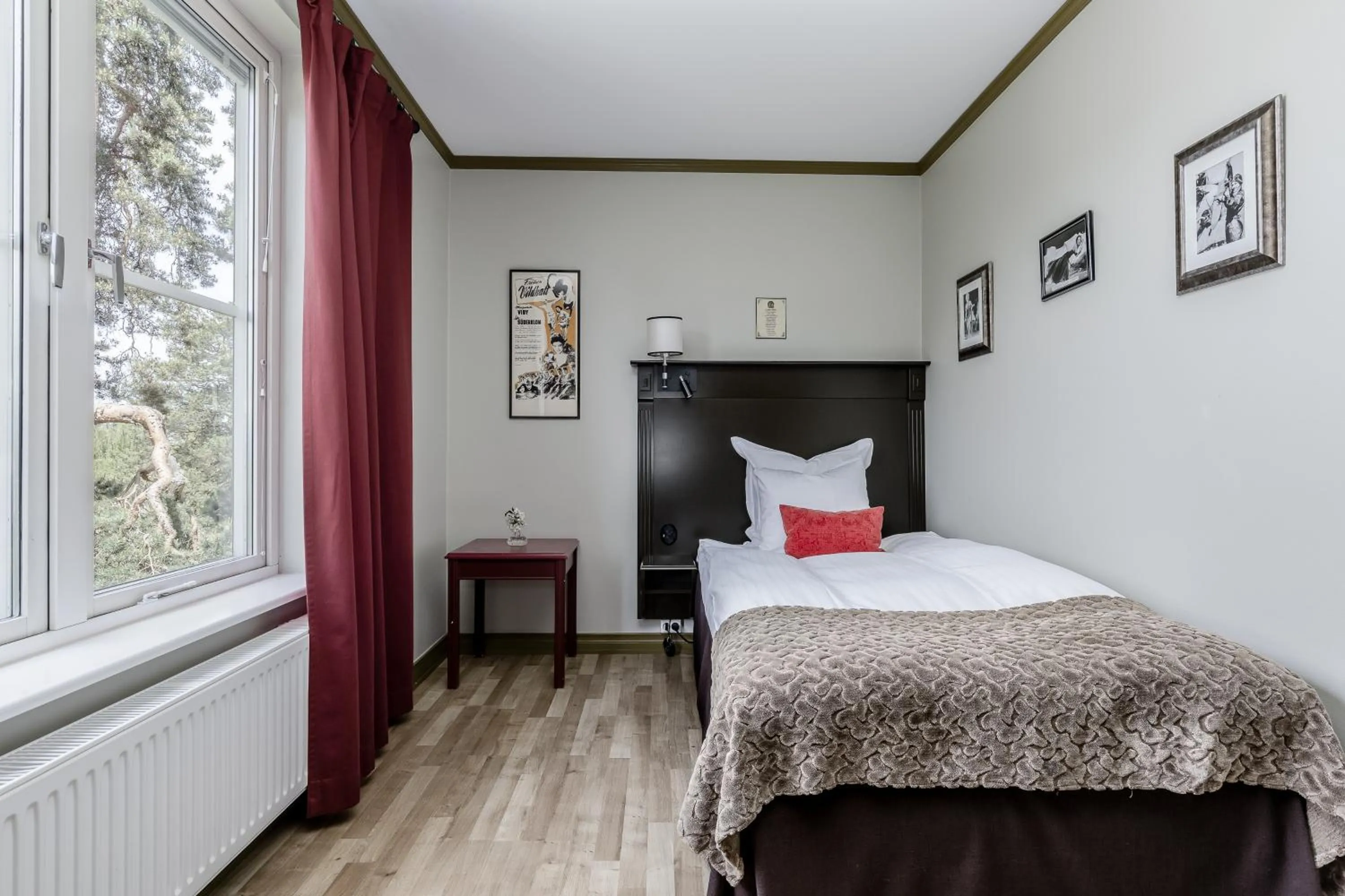 Bedroom, Bed in Såstaholm Hotell & Konferens