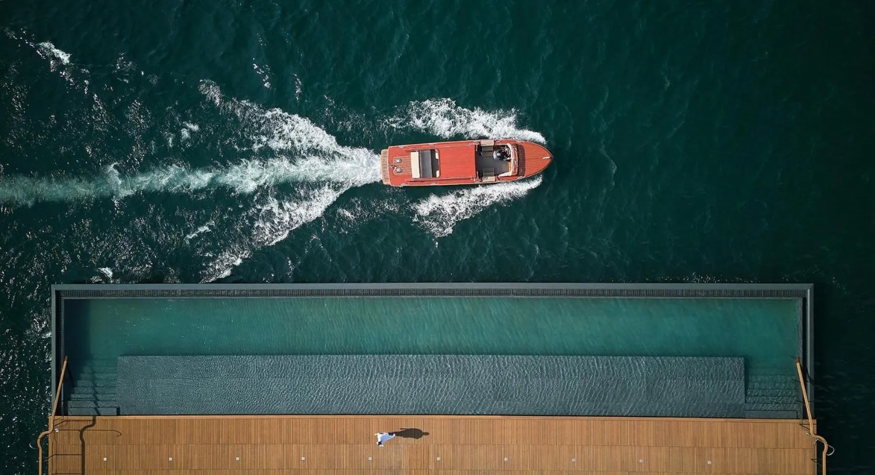 Swimming pool in Mandarin Oriental, Lago di Como
