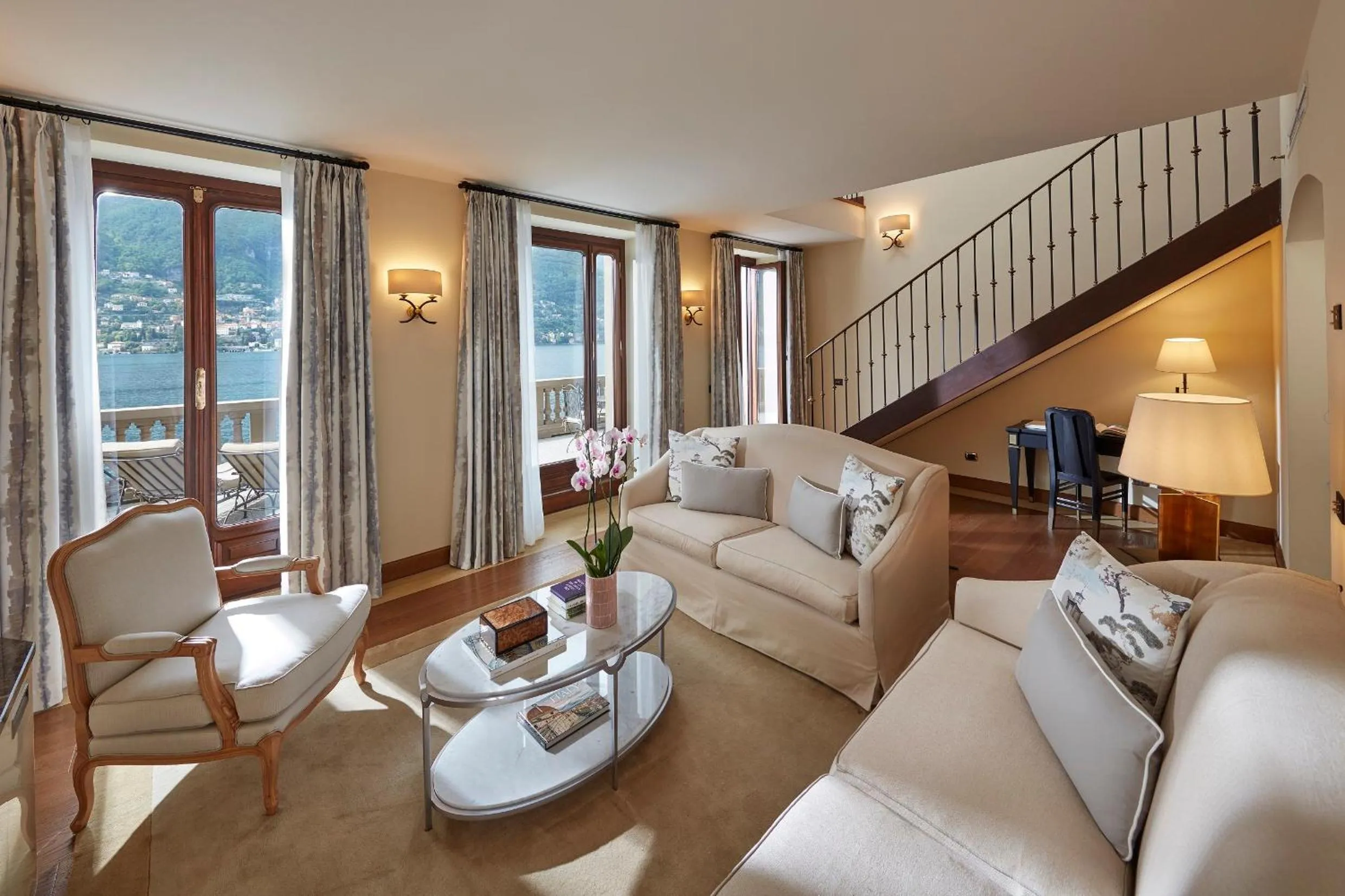 Living room in Mandarin Oriental, Lago di Como