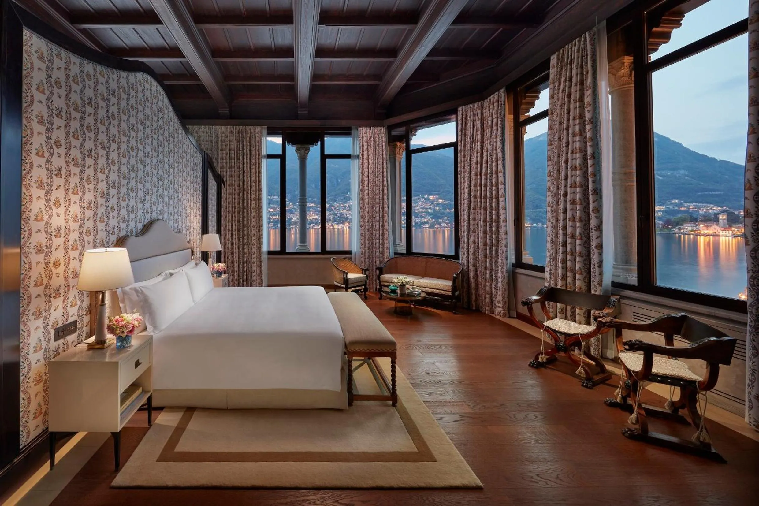 Bedroom, Bed in Mandarin Oriental, Lago di Como