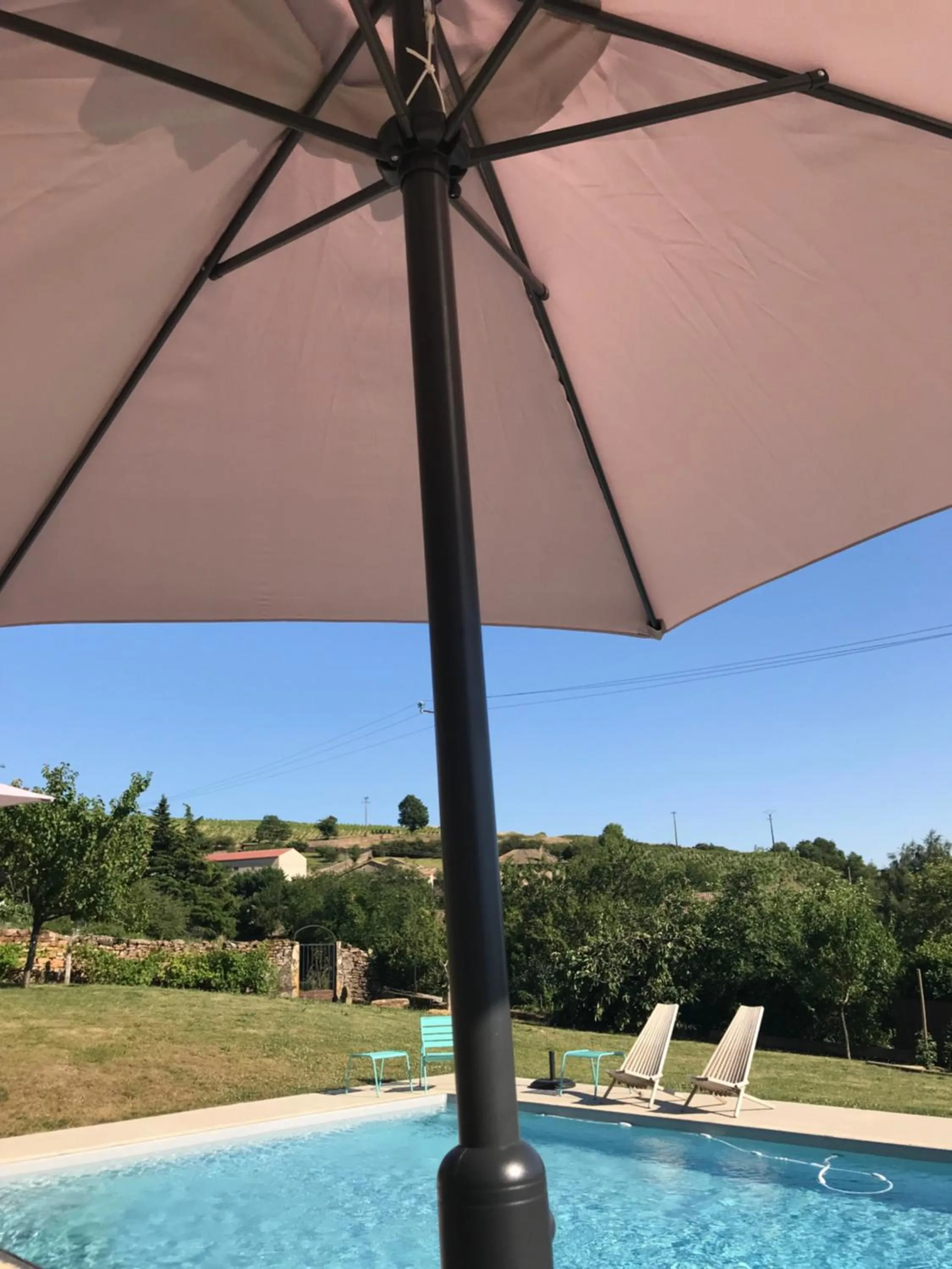 Garden in Chambres d'hôtes Vers la Croix