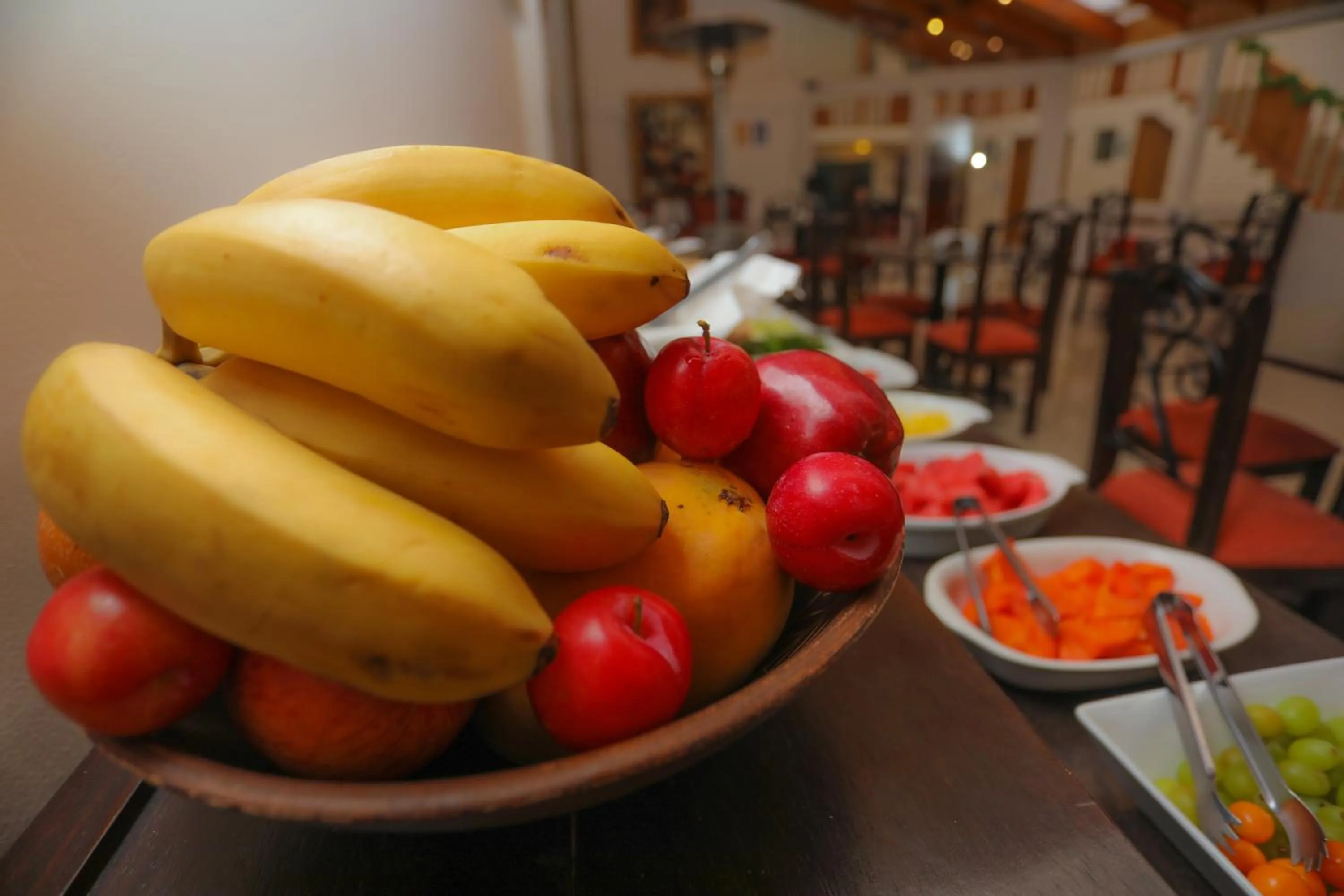 Restaurant/places to eat in Koyllur Inn