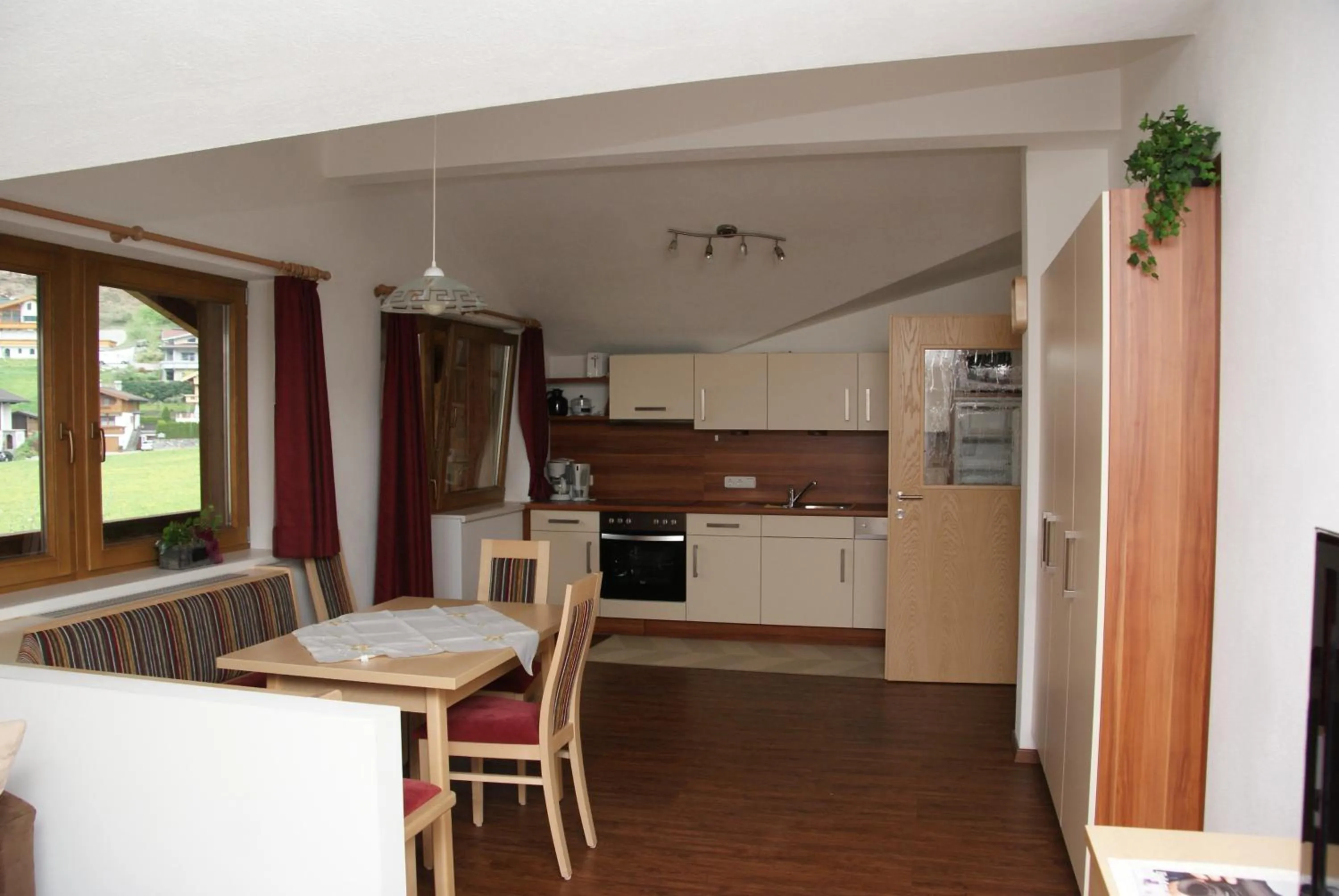 Kitchen or kitchenette in Landhaus Rauch