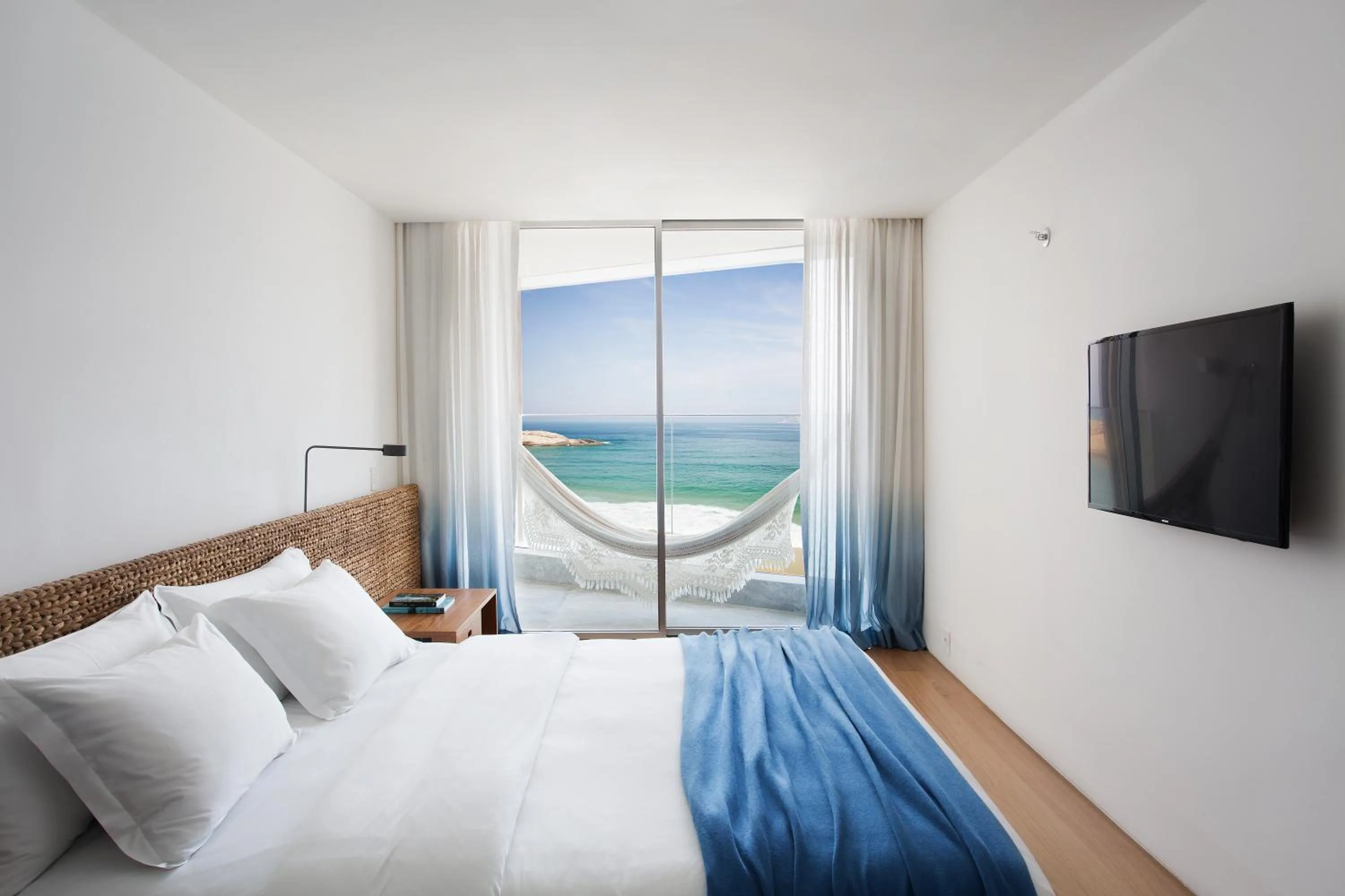 Bed in Hotel Arpoador