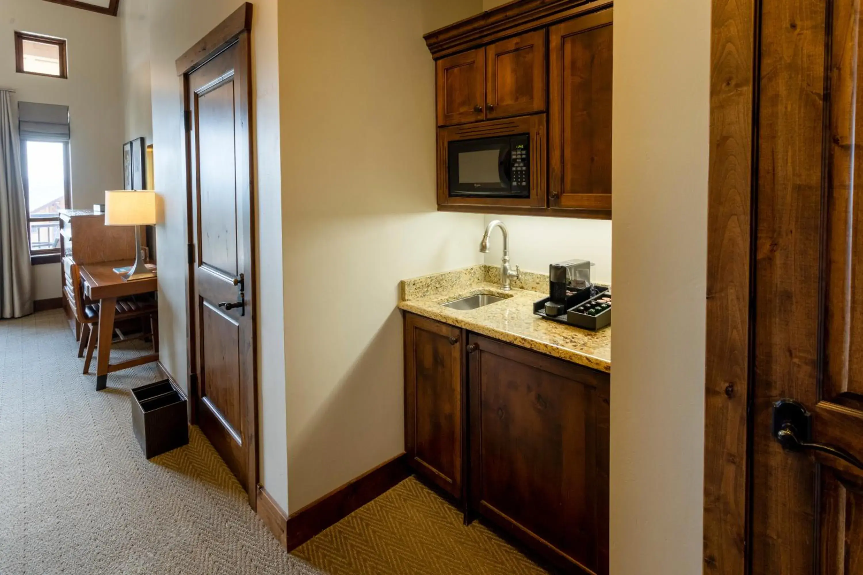 Queen Room with Two Queen Beds in Hyatt Centric Park City Queen Room with Two Queen Beds in Hyatt Centric Park City