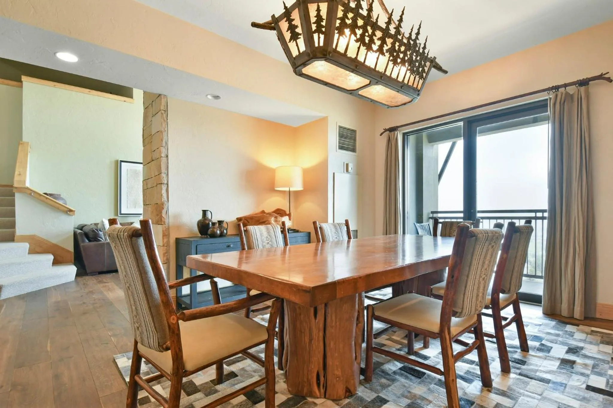 Food and drinks in Grand Summit Hotel - Canyons Village, a RockResort