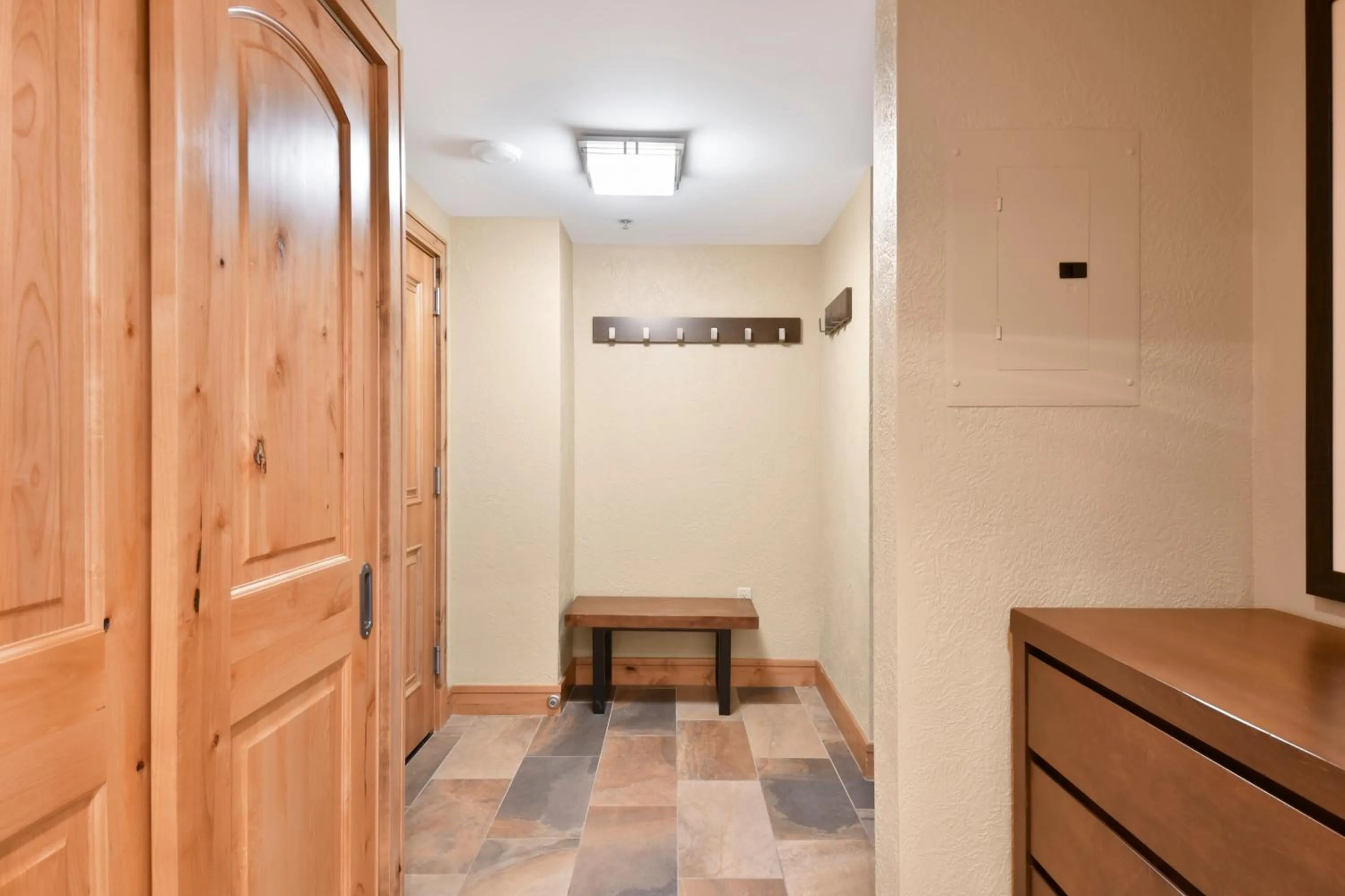 Grand Summit Hotel - Canyons Village, a RockResort