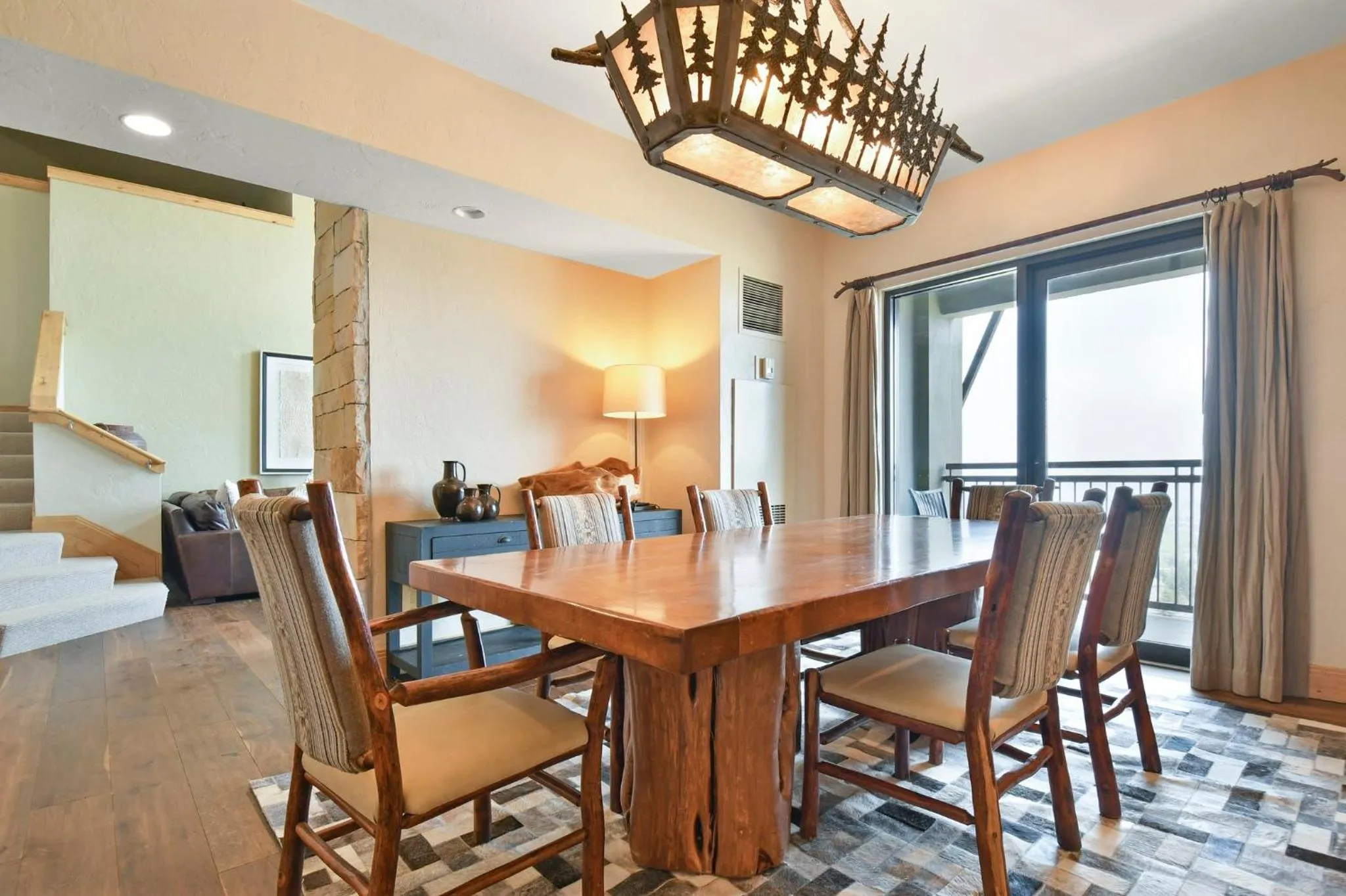 Food and drinks in Grand Summit Hotel - Canyons Village, a RockResort