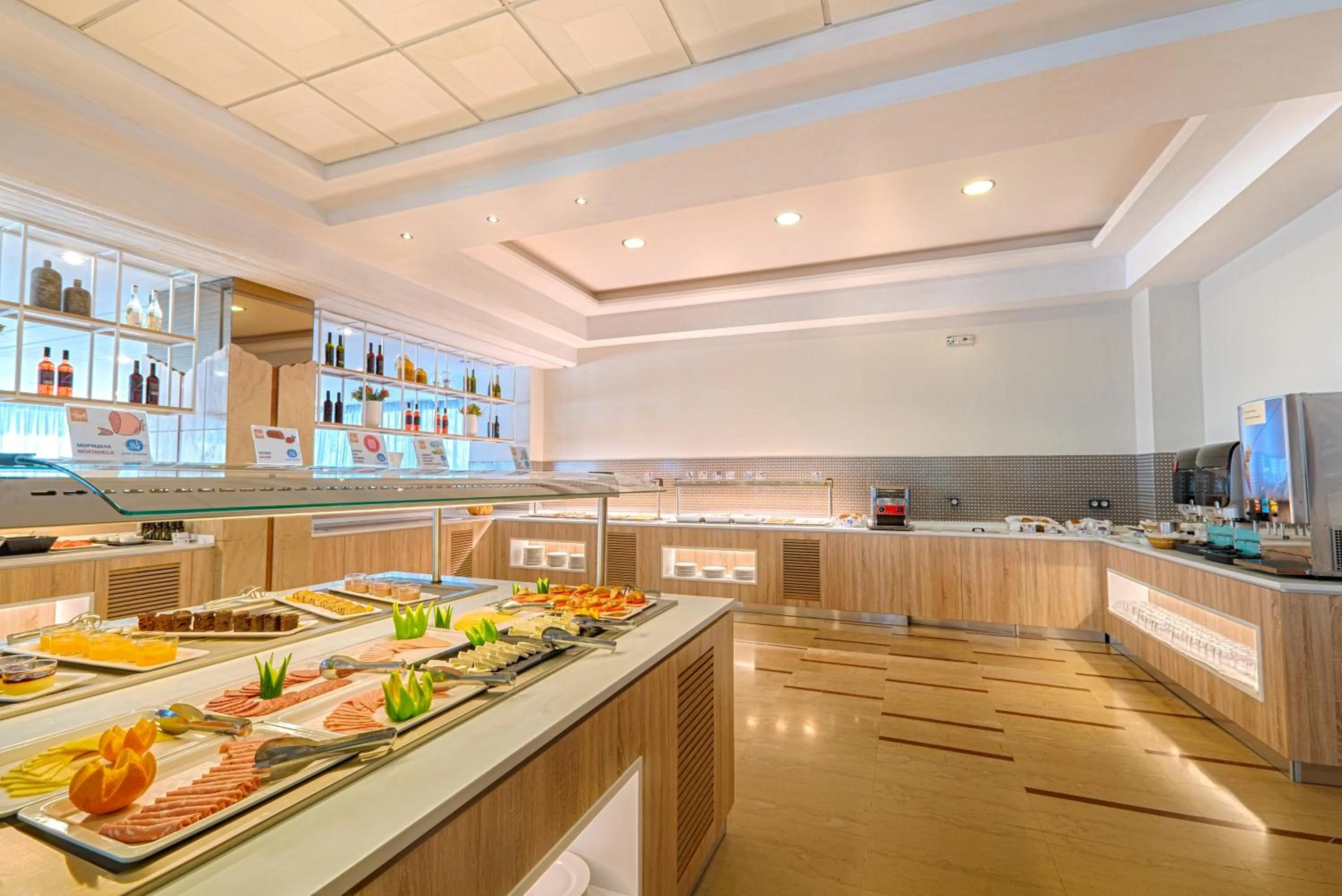 Restaurant/places to eat in Livadi Nafsika Hotel - Adults Only