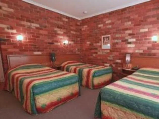 Bedroom, Bed in Mansfield Valley Motor Inn