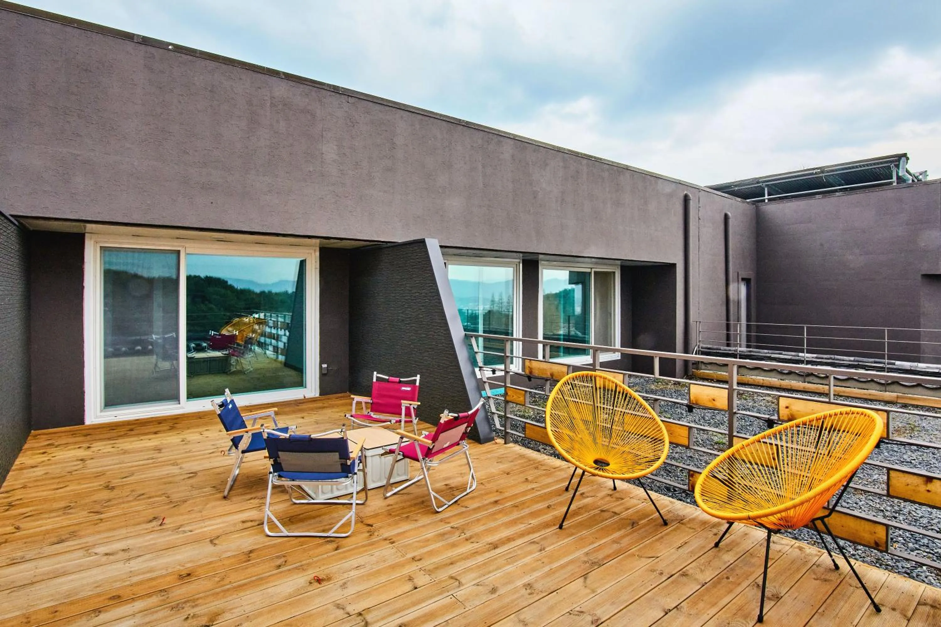 Property building in Kolon Hotel