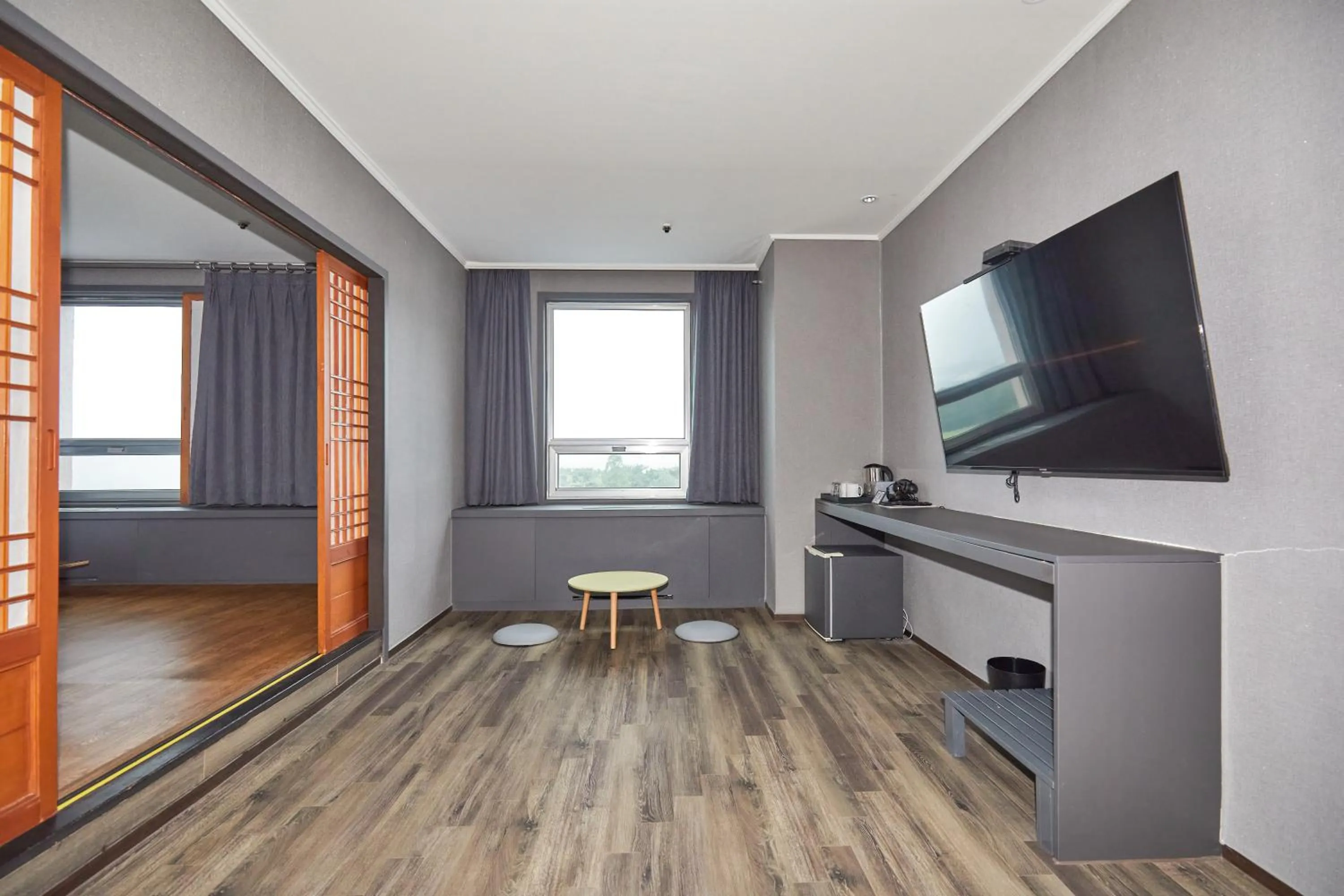 Photo of the whole room in Kolon Hotel