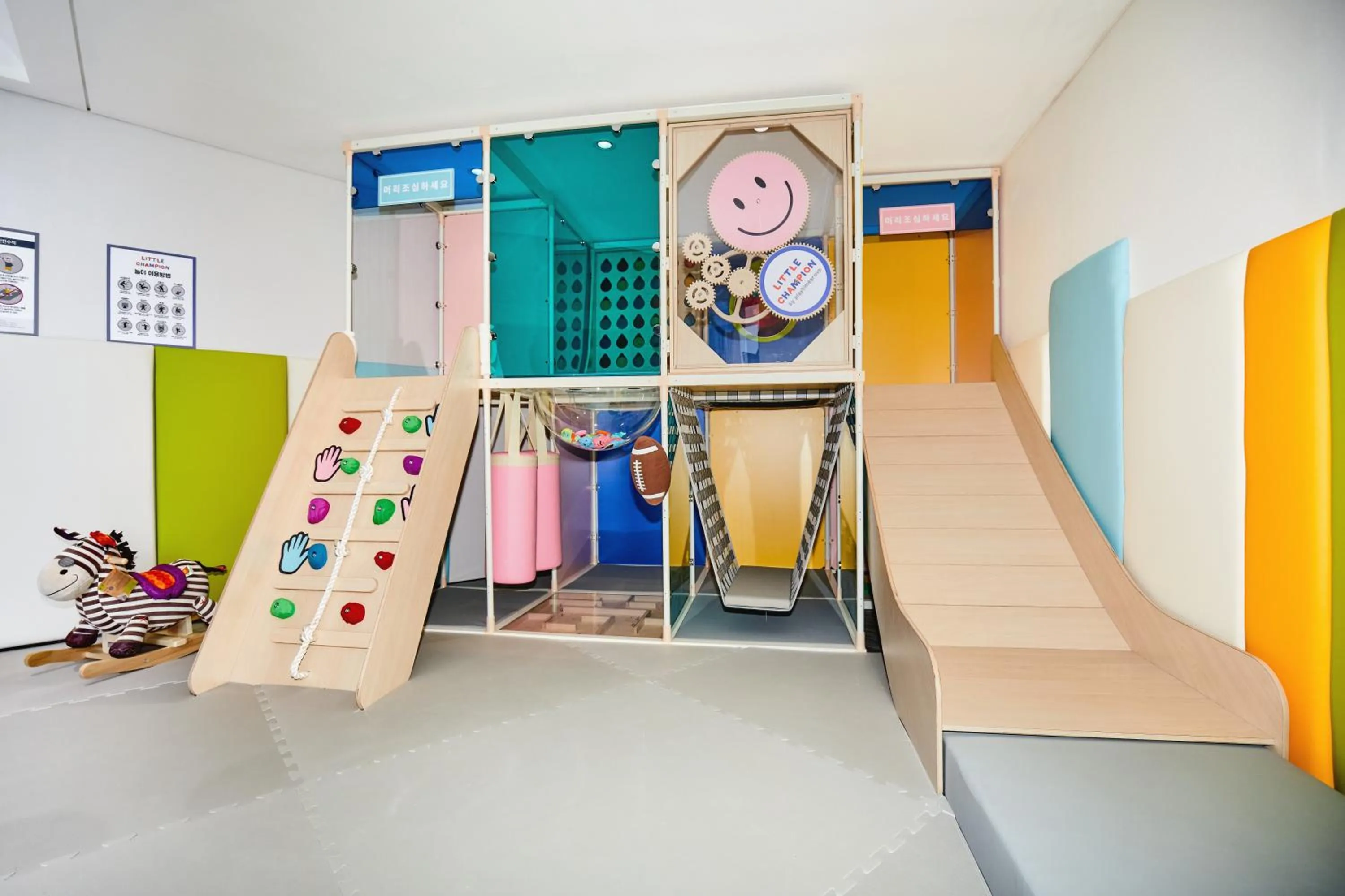 Photo of the whole room in Kolon Hotel