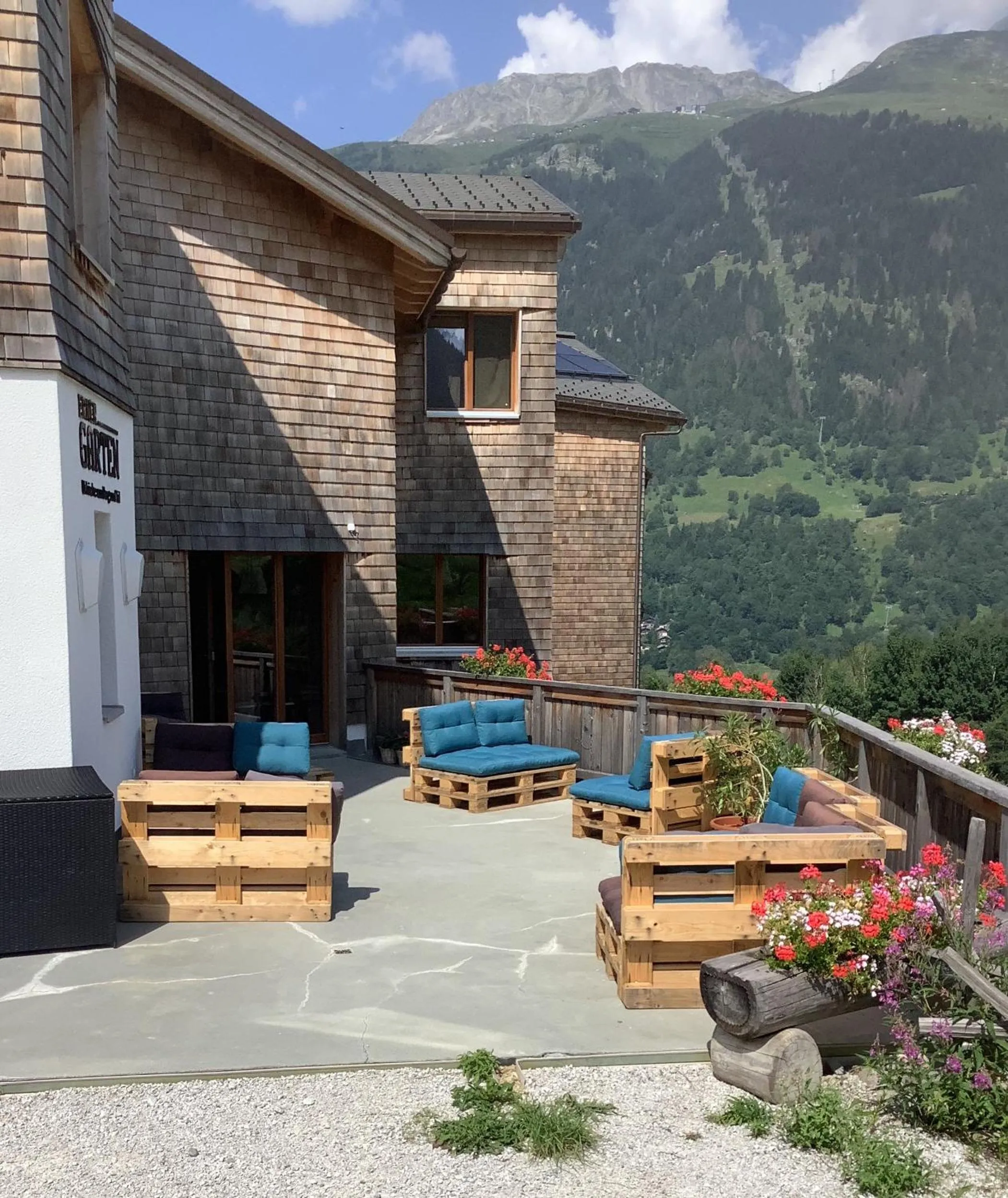 Lounge or bar in BerglandHof Hotel Ernen