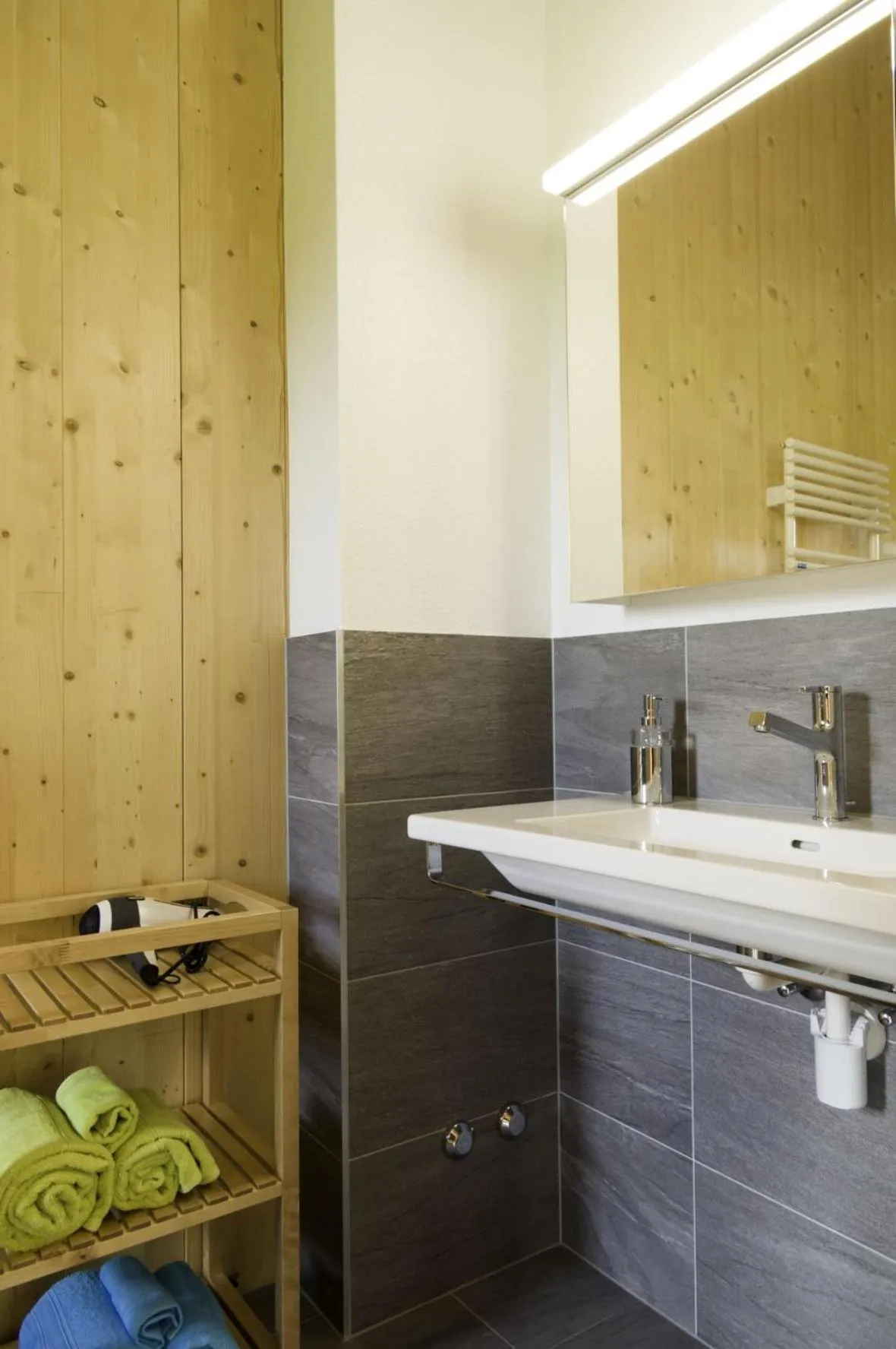 Bathroom in BerglandHof Hotel Ernen