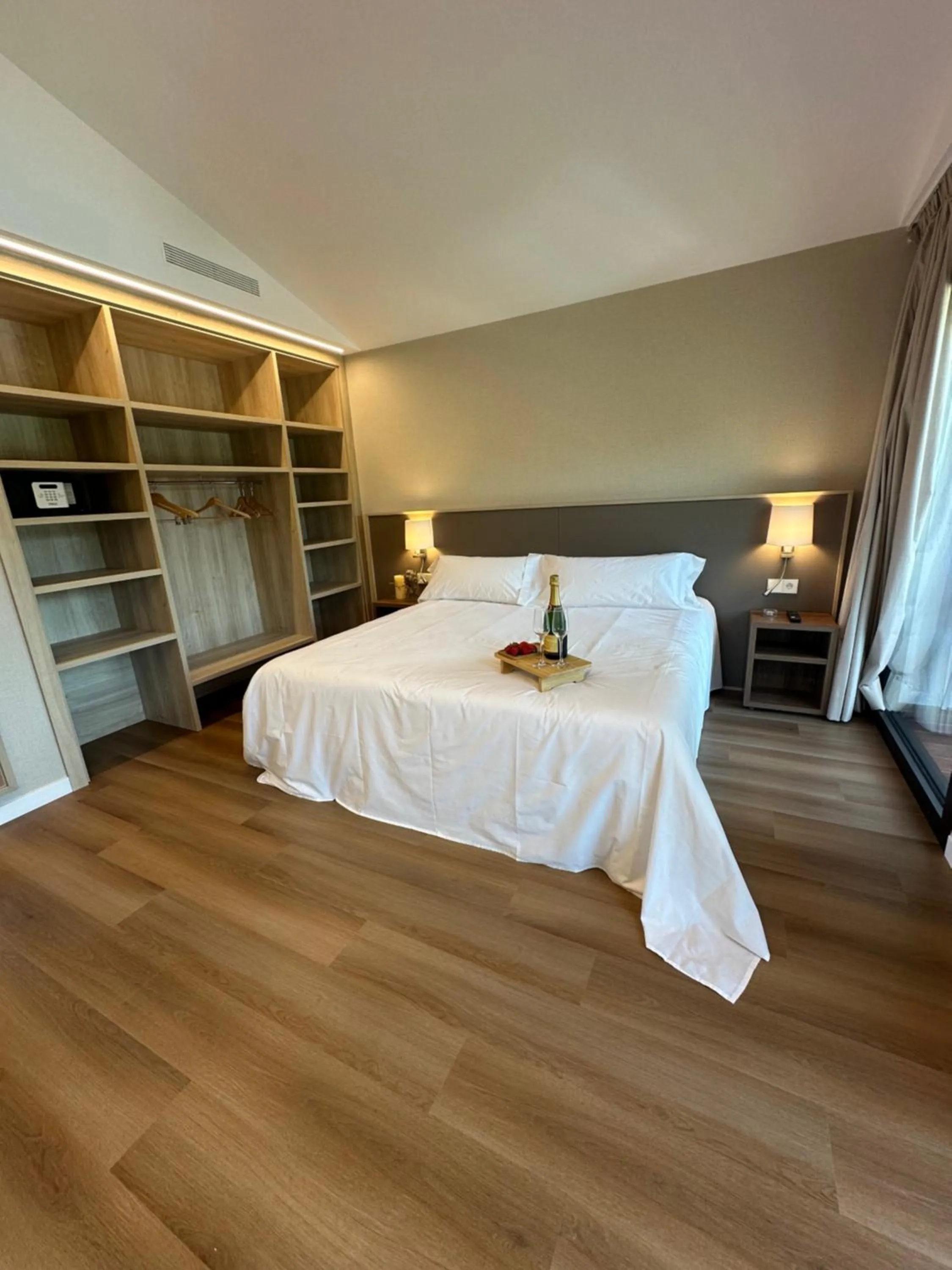 Bed in Hotel Solana del Ter