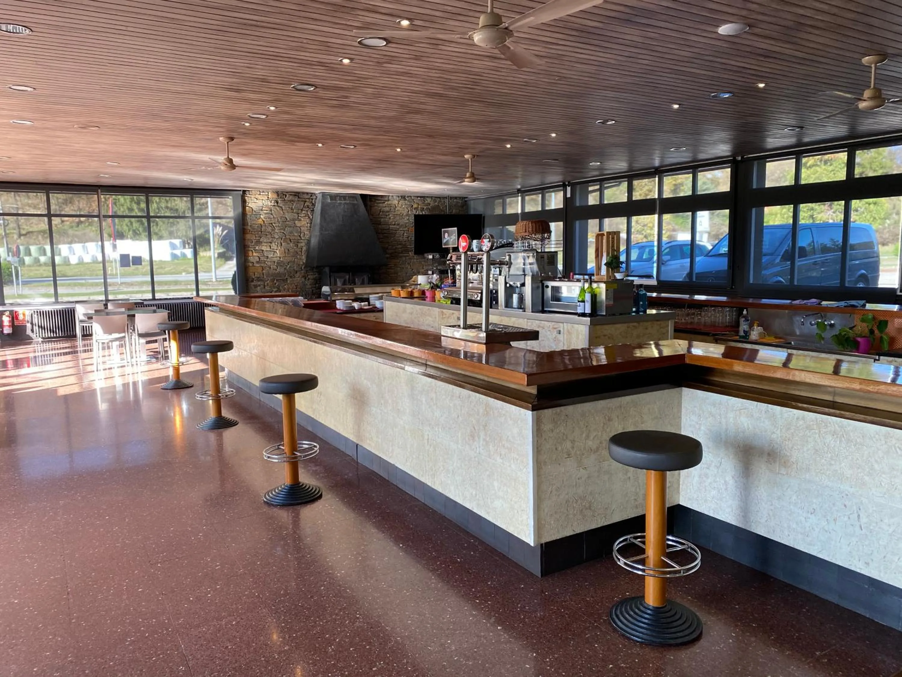 Lounge or bar in Hotel Solana del Ter