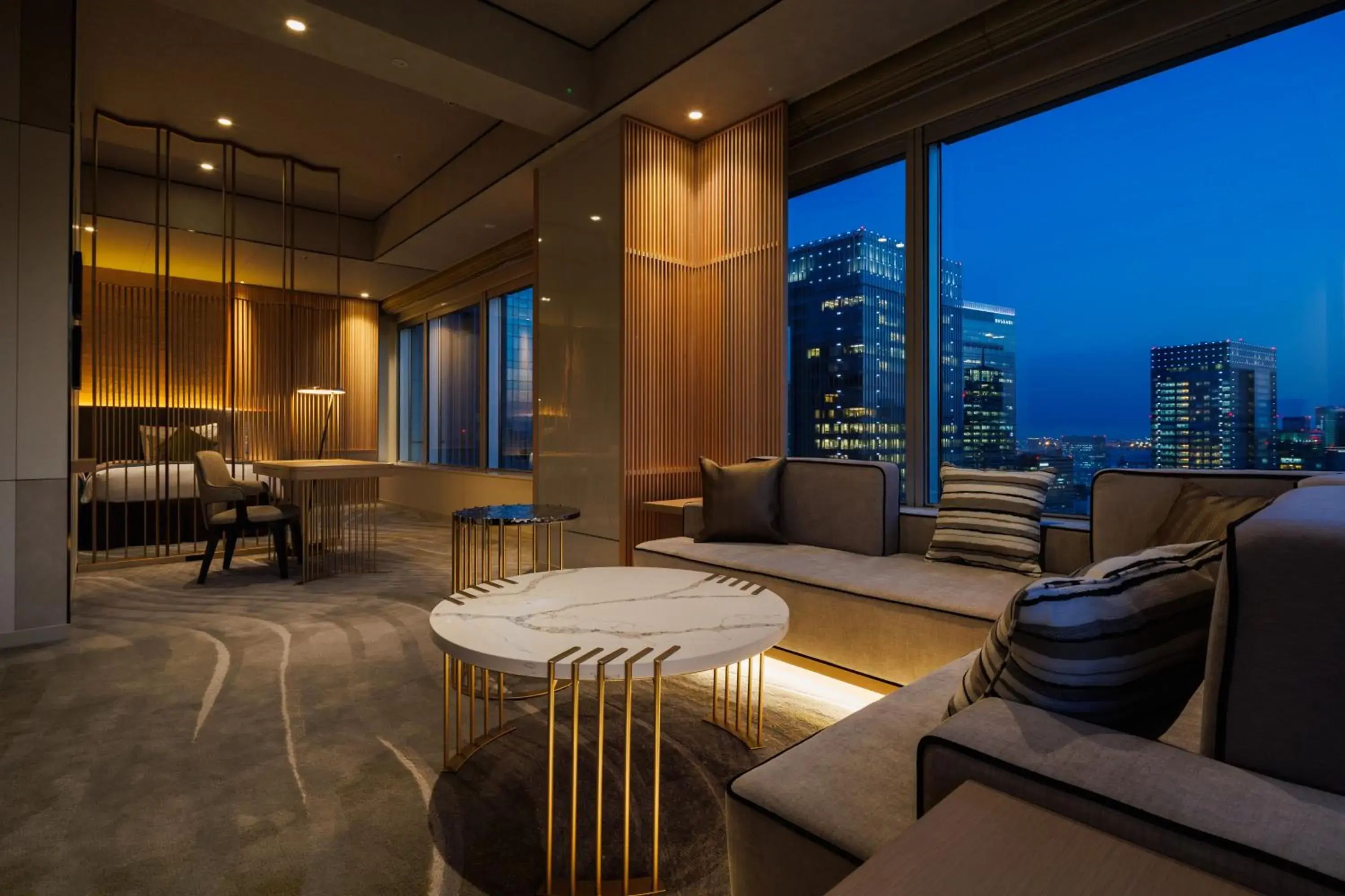 UTSUROI - Corner Suite Twin 55sqm - Non Smoking in Hotel Metropolitan Tokyo Marunouchi UTSUROI - Corner Suite Twin 55sqm - Non Smoking in Hotel Metropolitan Tokyo Marunouchi