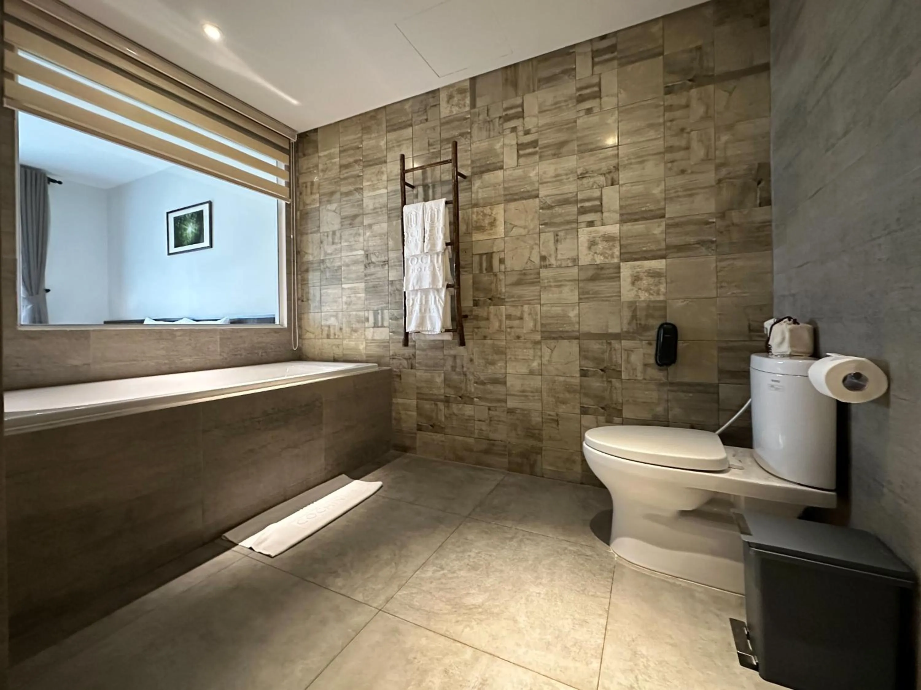 Bathroom in Cochin Zen Hotel