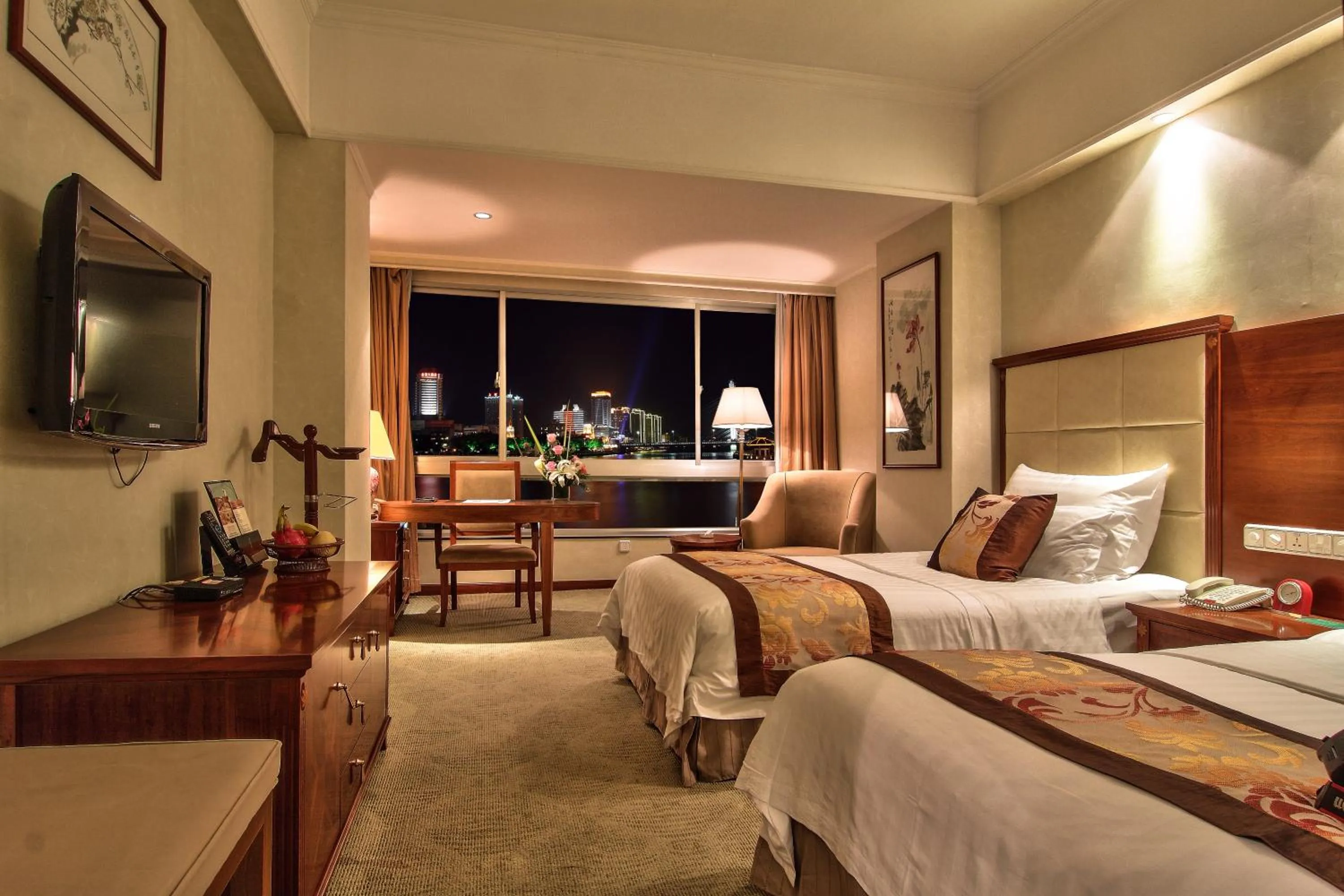 Photo of the whole room, Bed in Citic Ningbo International Hotel