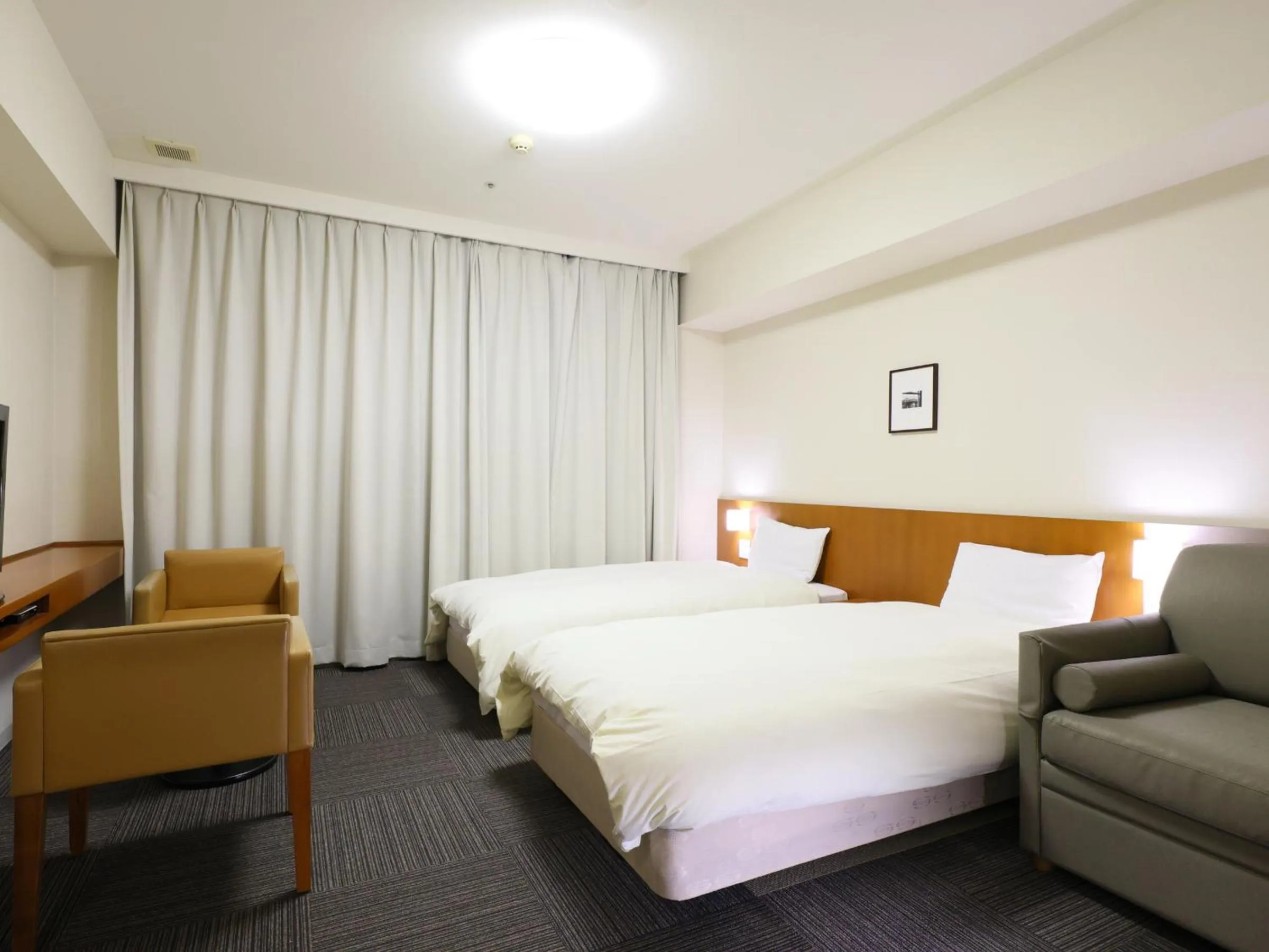 Photo of the whole room, Bed in Dormy Inn Kanazawa Natural Hot Spring
