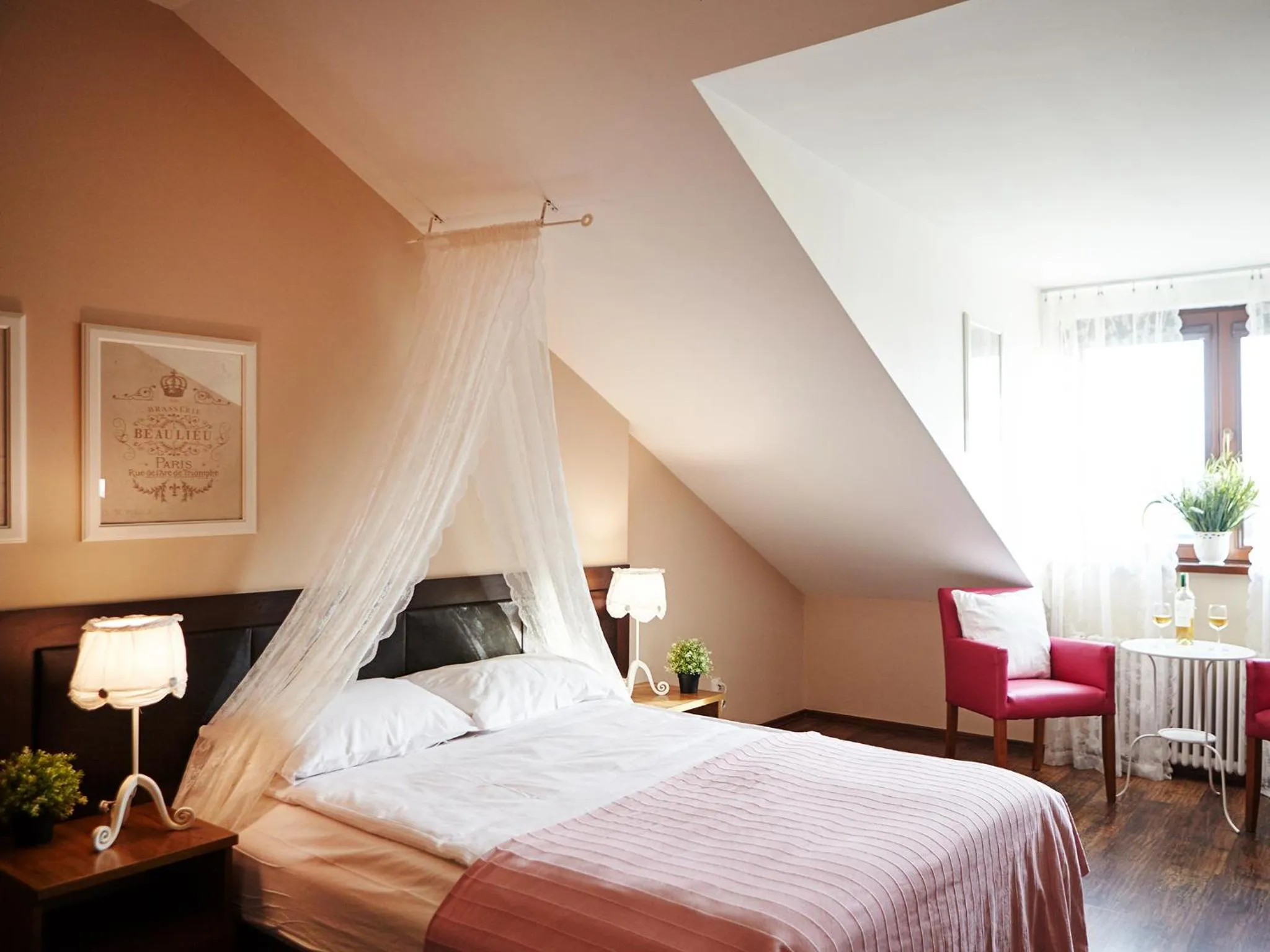 Photo of the whole room, Bed in Pensjonat Pod Jemiołą